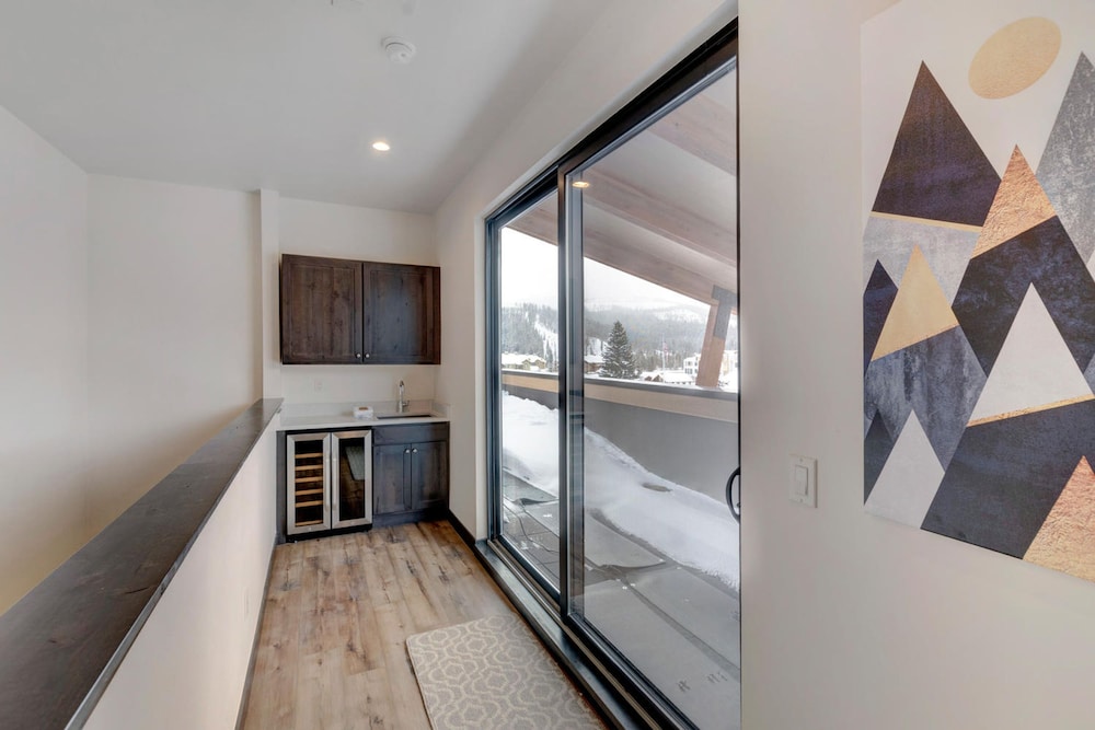 Arrow by Winter Park Escapes