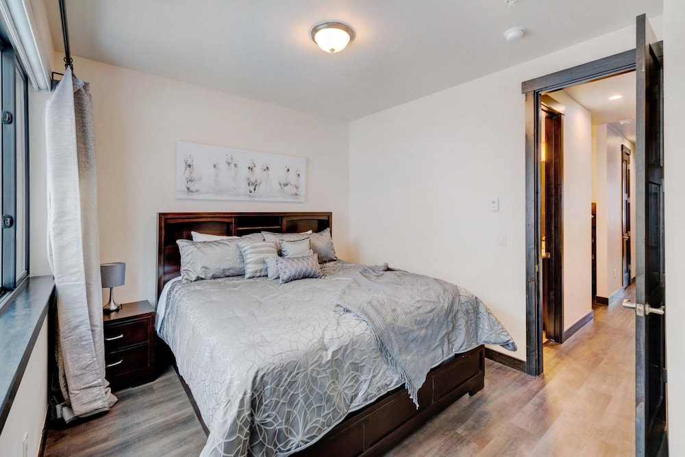 Arrow by Winter Park Escapes
