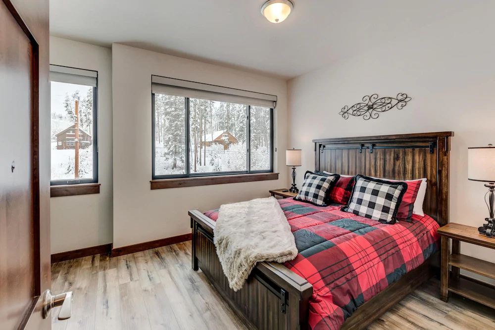 Arrow by Winter Park Escapes