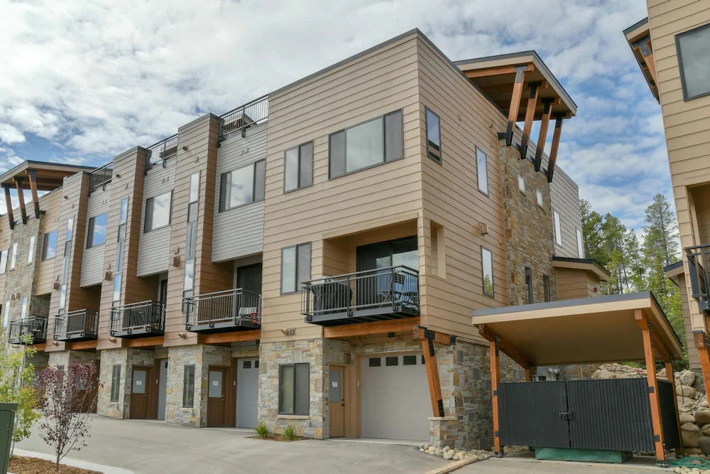 Arrow by Winter Park Escapes