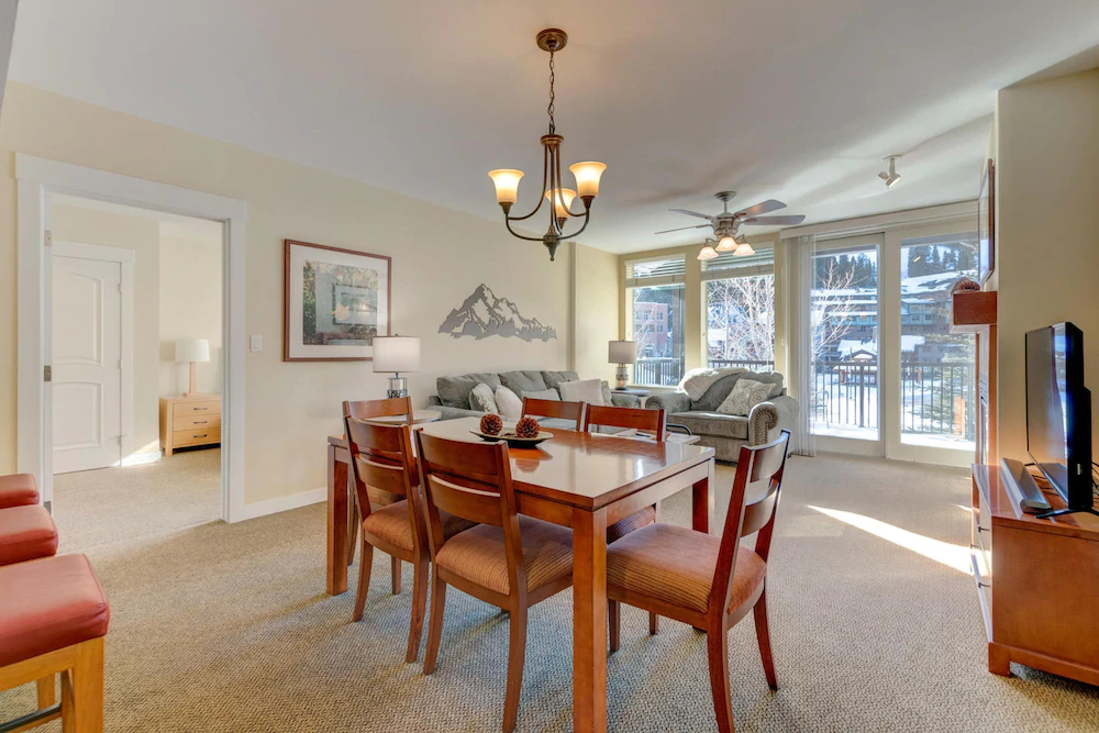 Founders Pointe & Fraser Crossing Luxury Condo by Winter Park Escapes