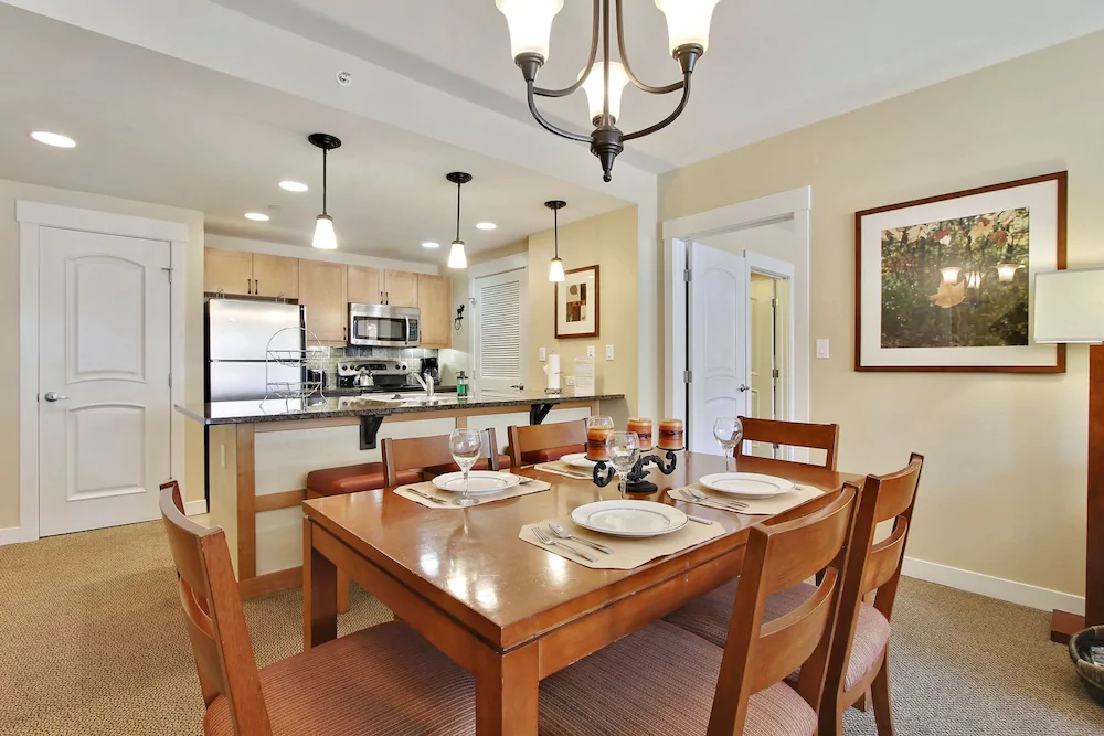 Founders Pointe & Fraser Crossing Luxury Condo by Winter Park Escapes