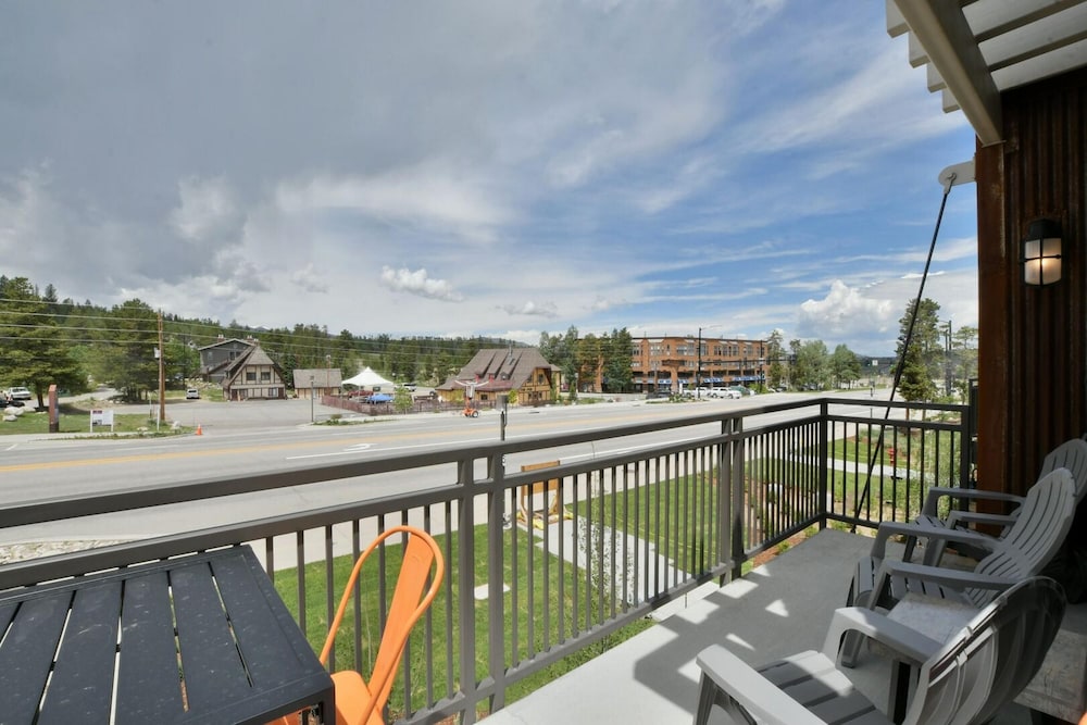 Hideaway Station by Winter Park Escapes