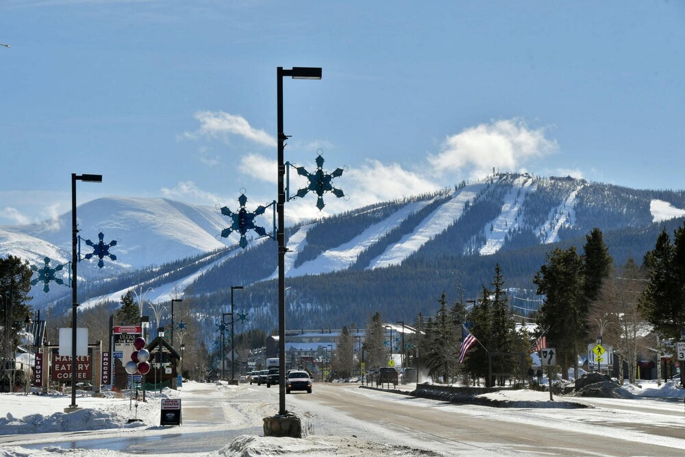 Hideaway Station by Winter Park Escapes