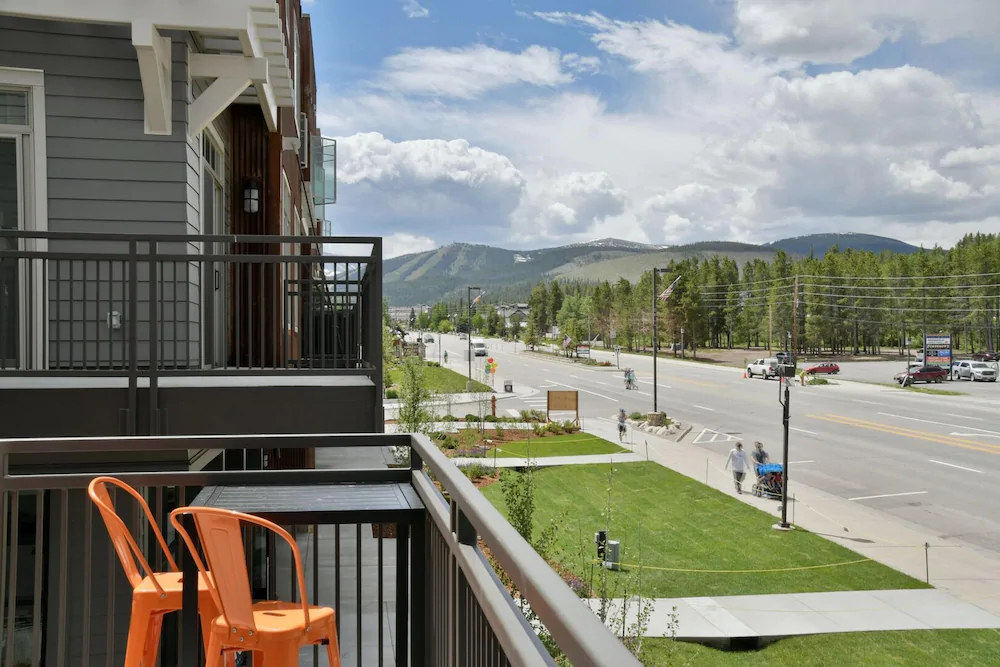 Hideaway Station by Winter Park Escapes