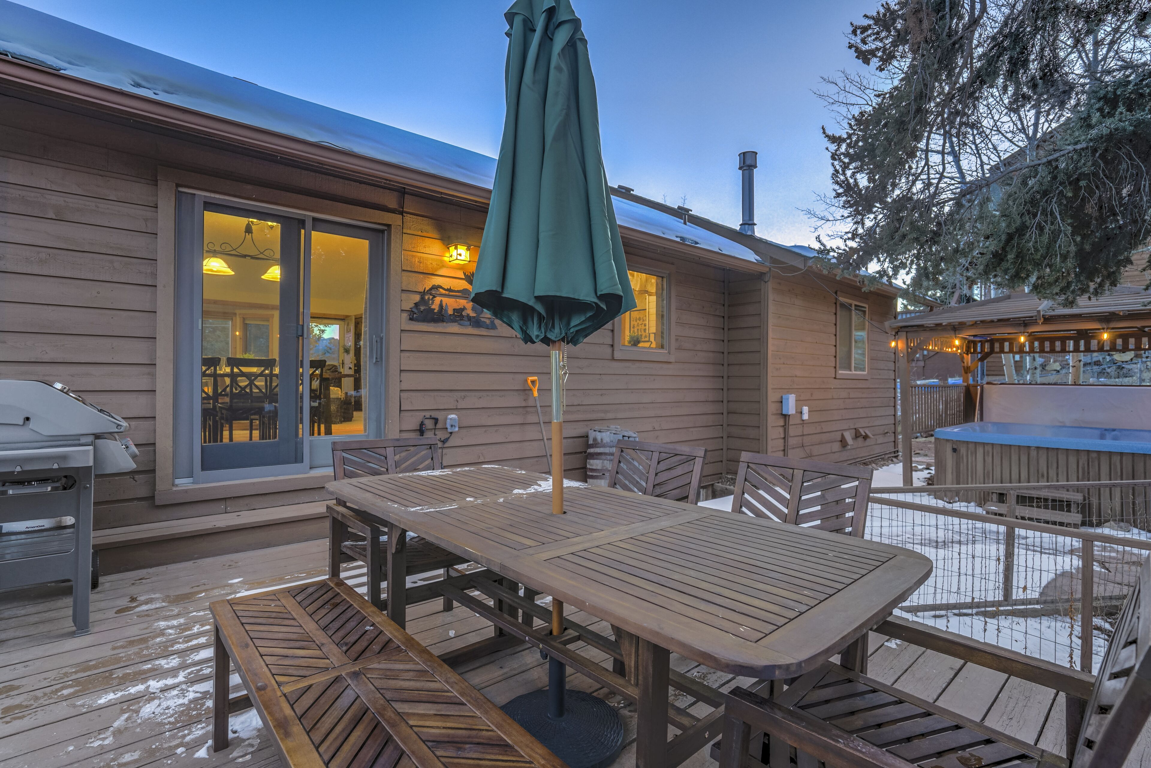 Cedar Chalet
