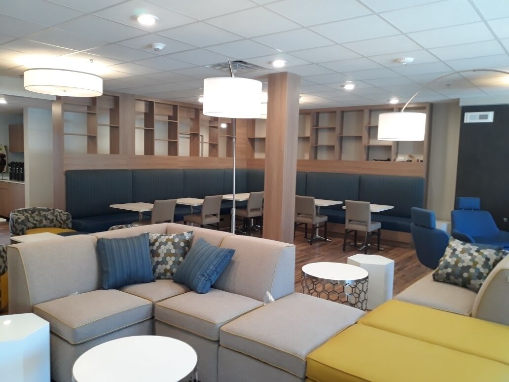 Microtel Inn & Suites by Wyndham Woodland Park