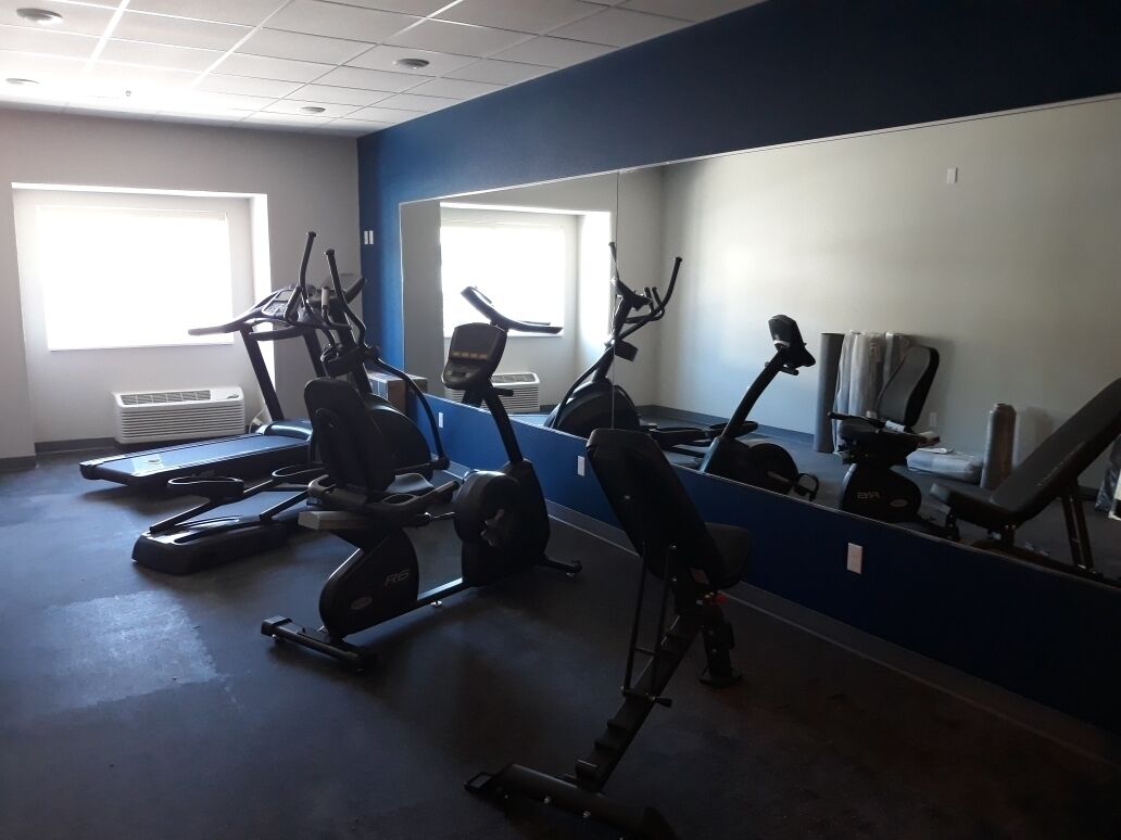 Microtel Inn & Suites by Wyndham Woodland Park