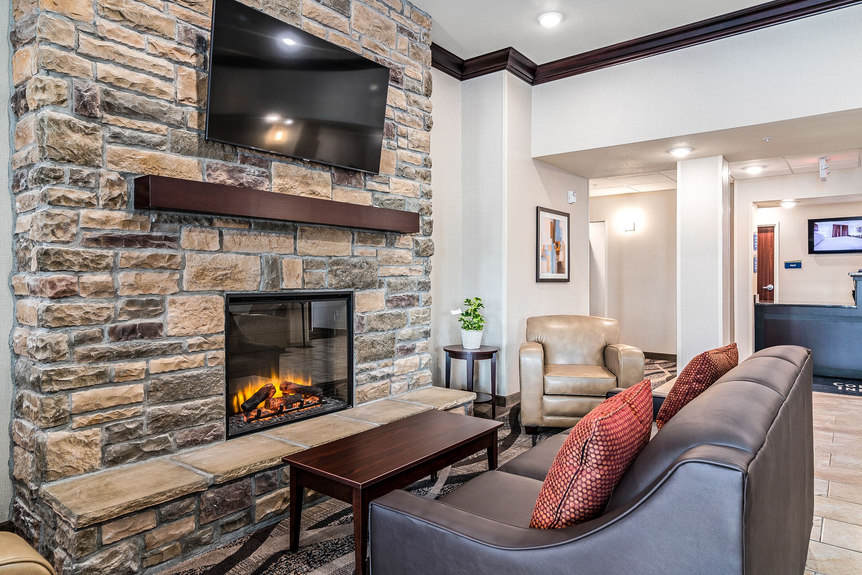 Cobblestone Inn & Suites - Yuma