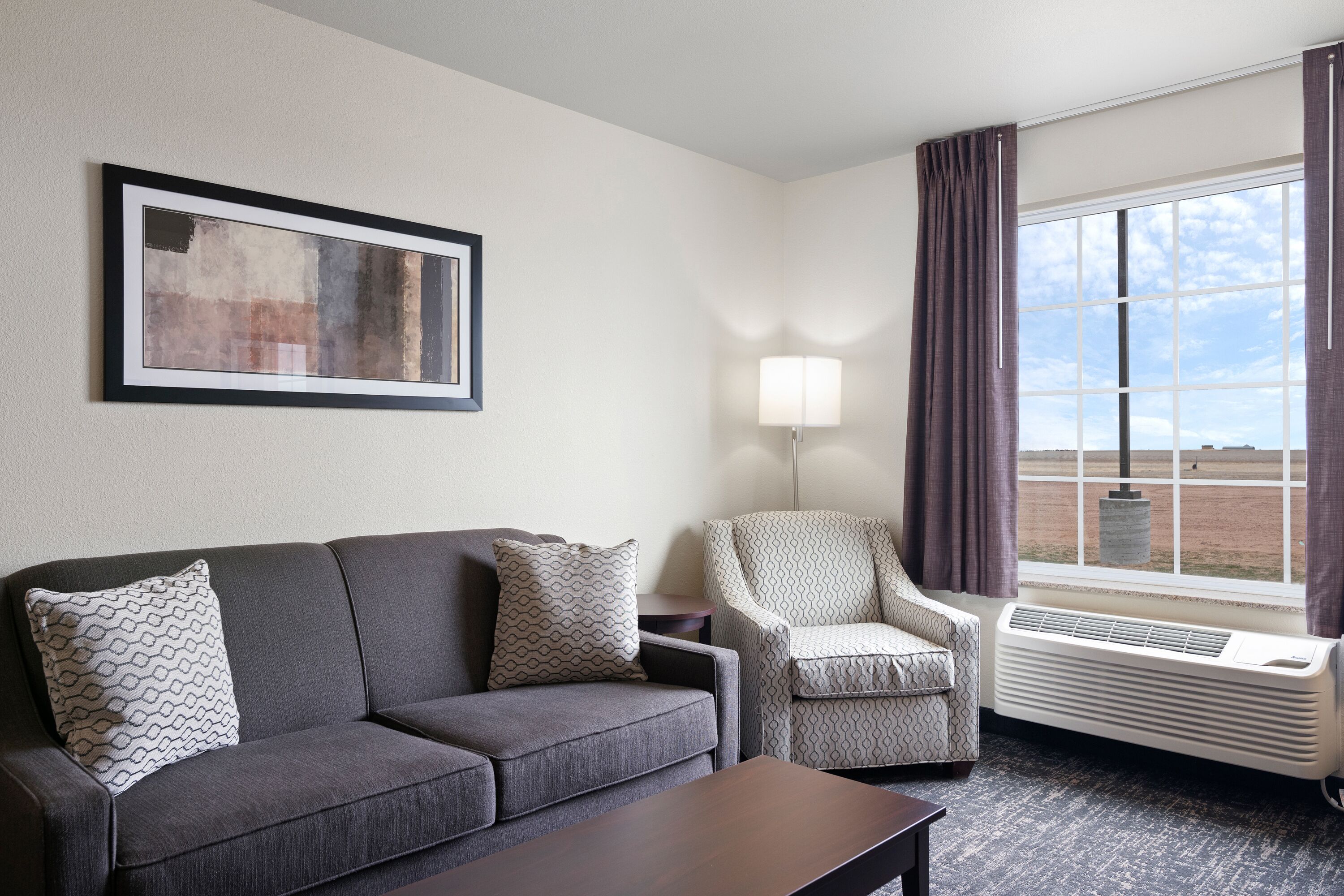 Cobblestone Inn & Suites - Yuma
