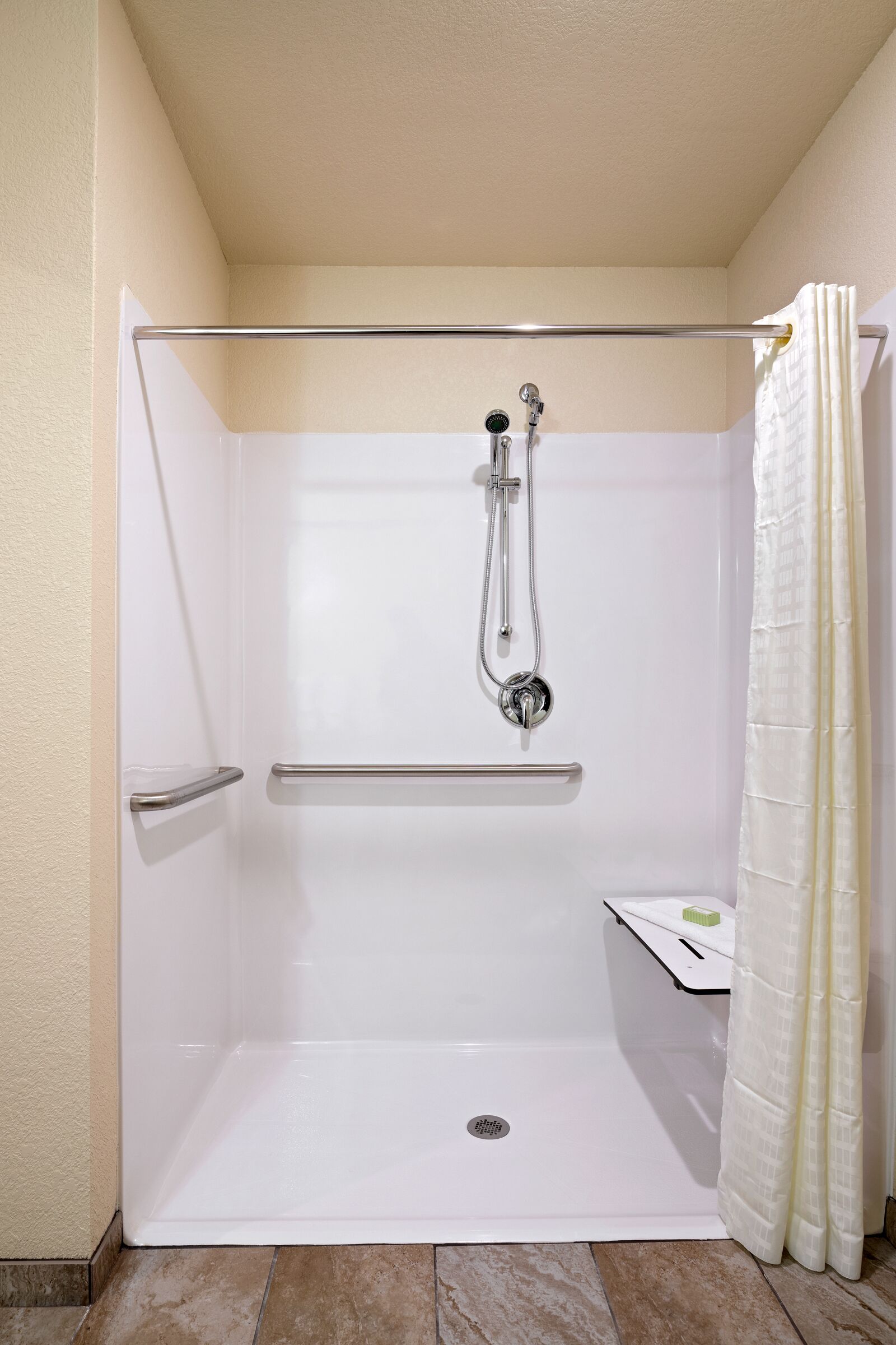 Cobblestone Inn & Suites - Yuma