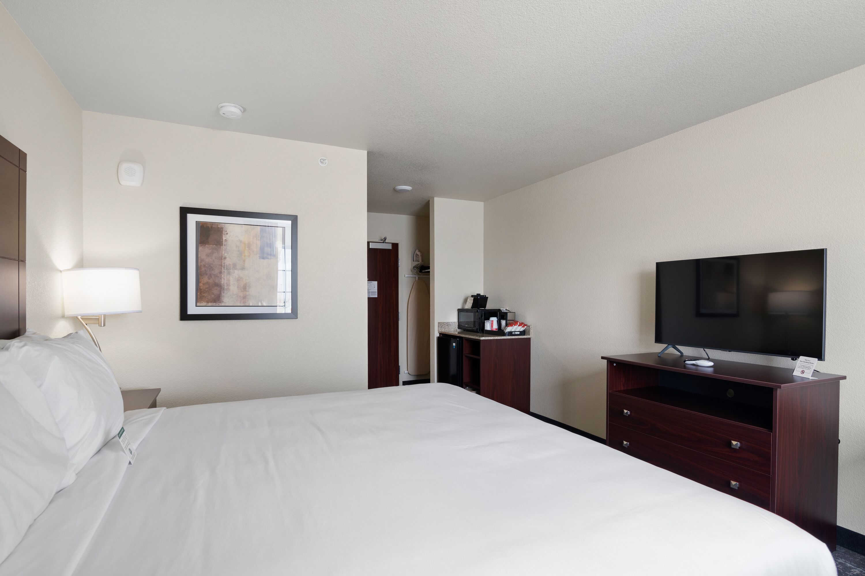 Cobblestone Inn & Suites - Yuma