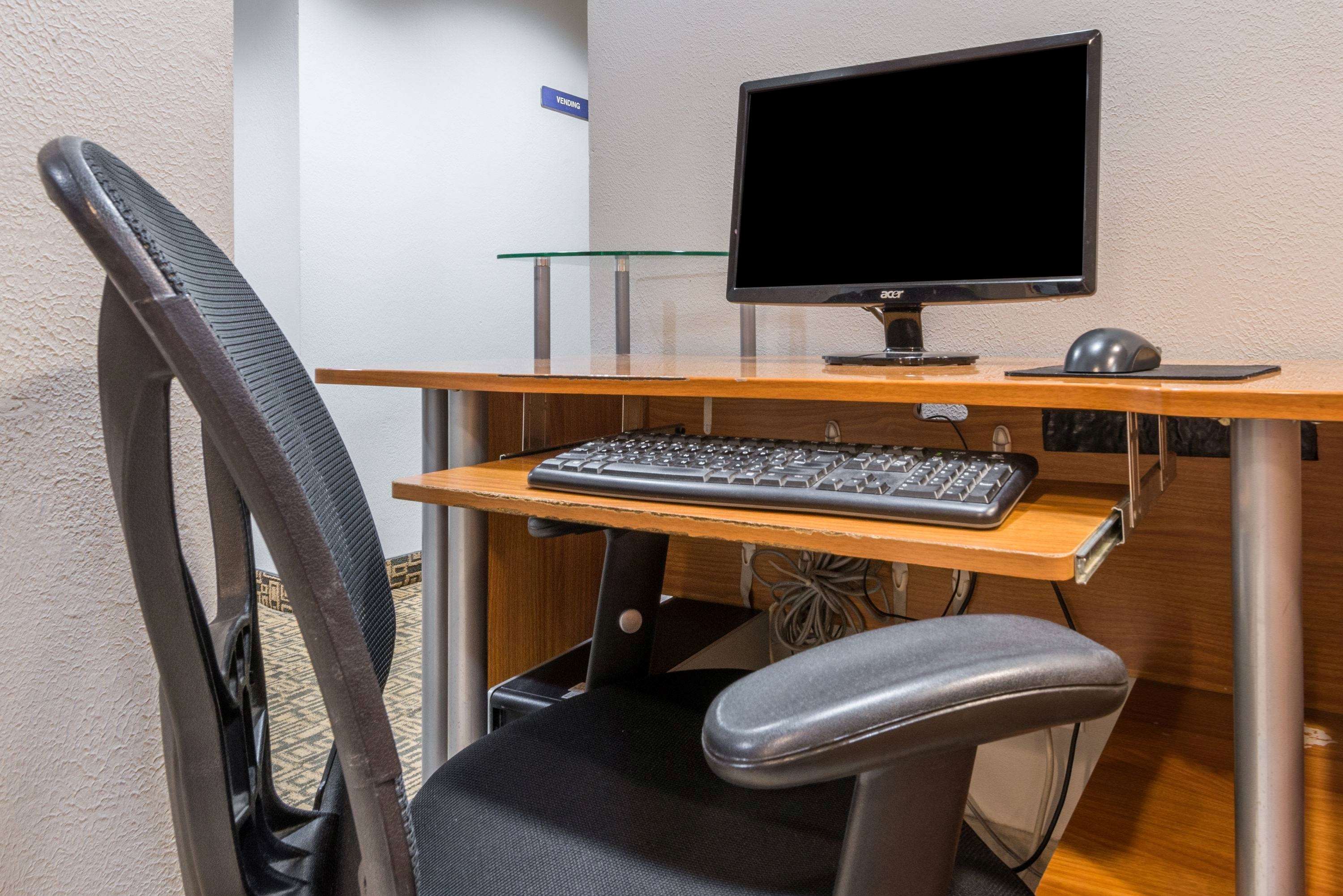 Microtel Inn & Suites by Wyndham Bethel/Danbury