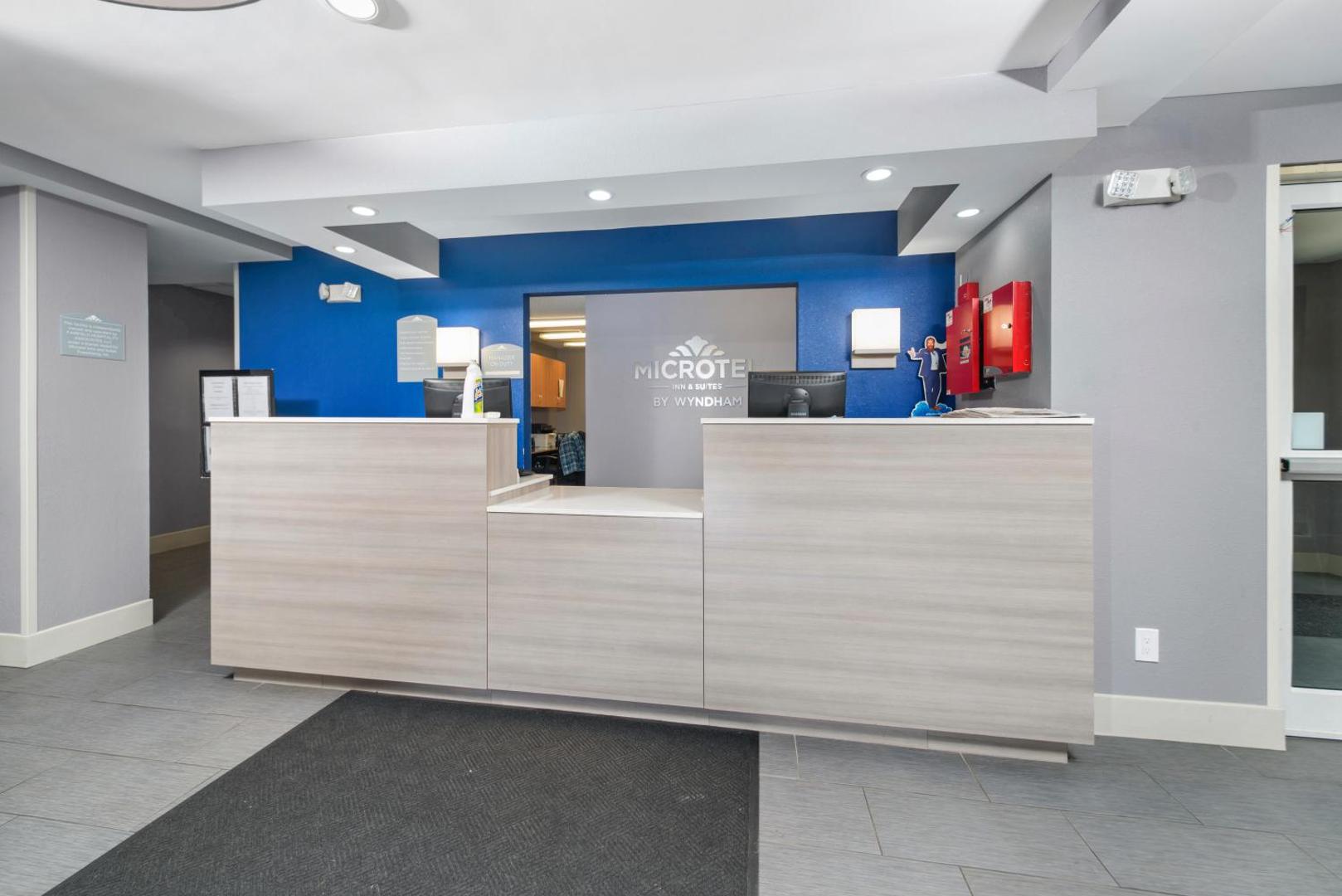 Microtel Inn & Suites by Wyndham Bethel/Danbury