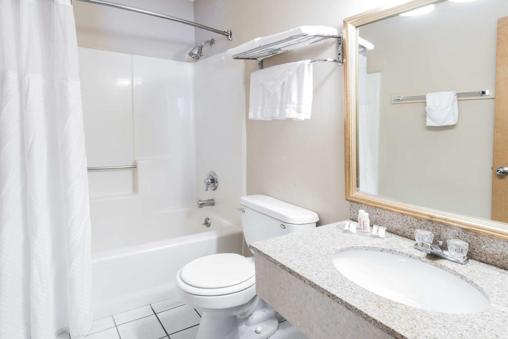 Baymont by Wyndham Branford/New Haven