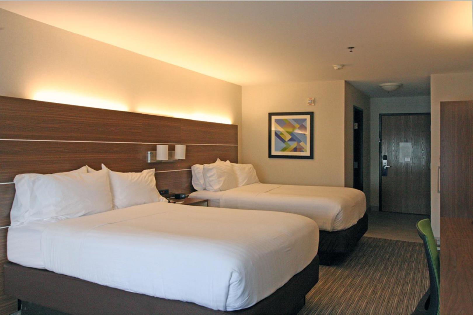 Holiday Inn Express Branford-New Haven