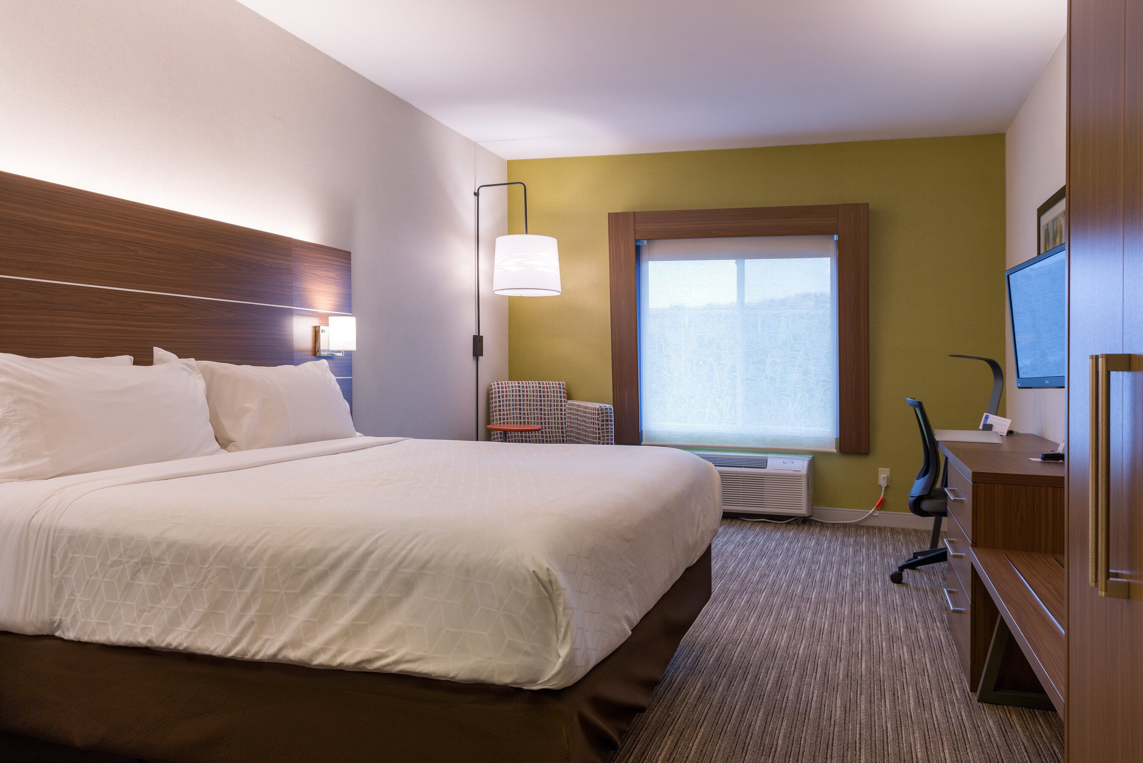 Holiday Inn Express Branford-New Haven