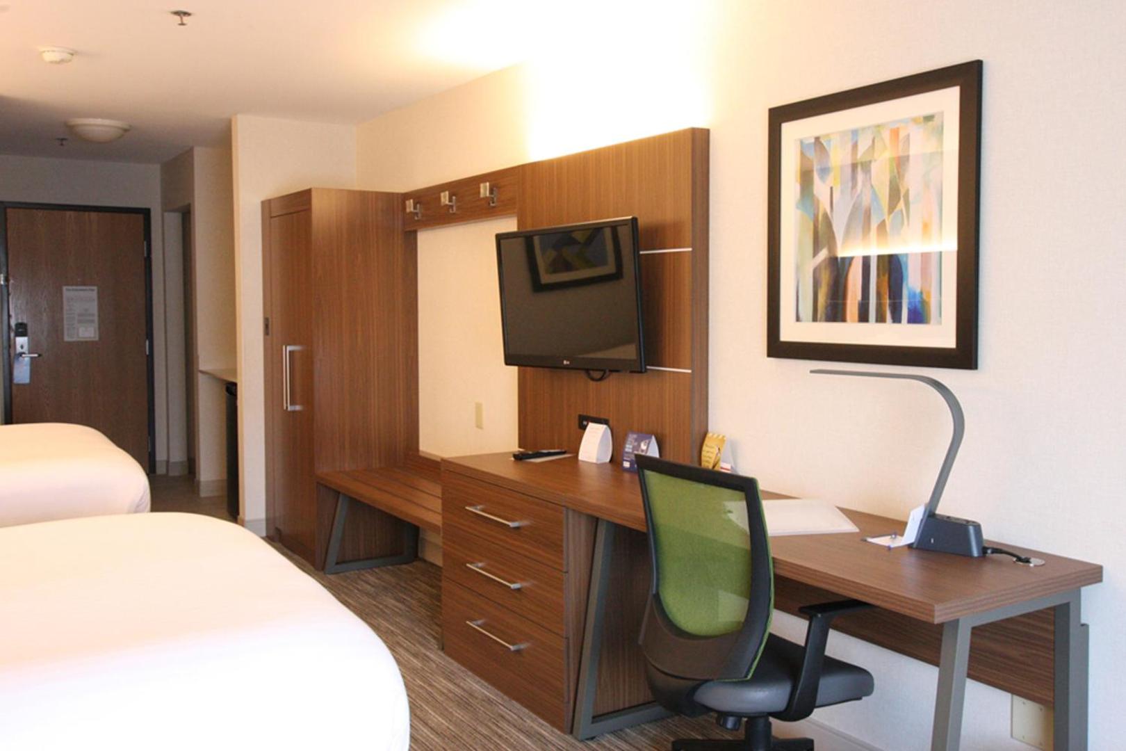 Holiday Inn Express Branford-New Haven