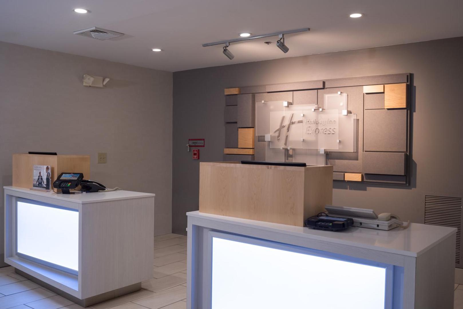 Holiday Inn Express Branford-New Haven