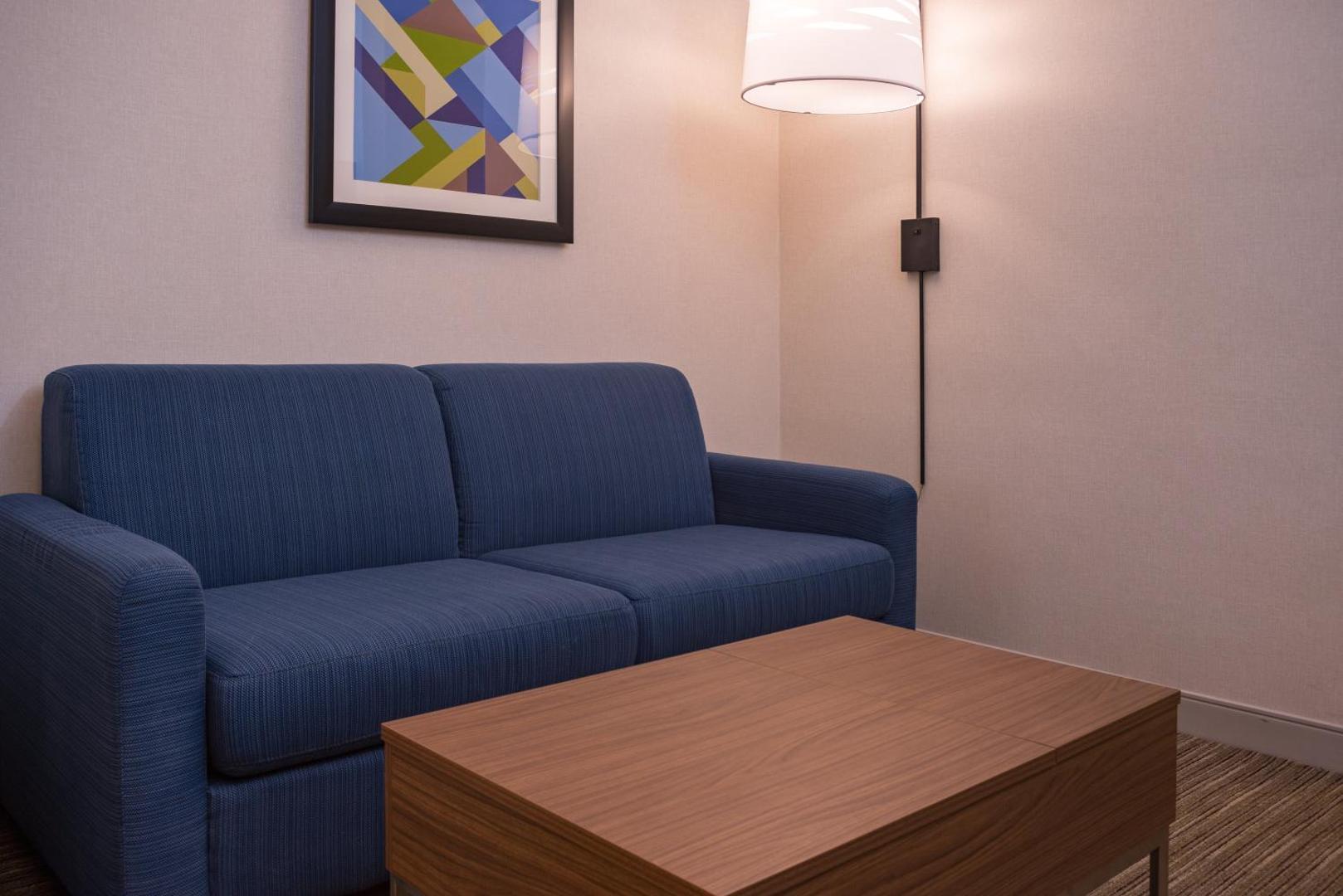 Holiday Inn Express Branford-New Haven