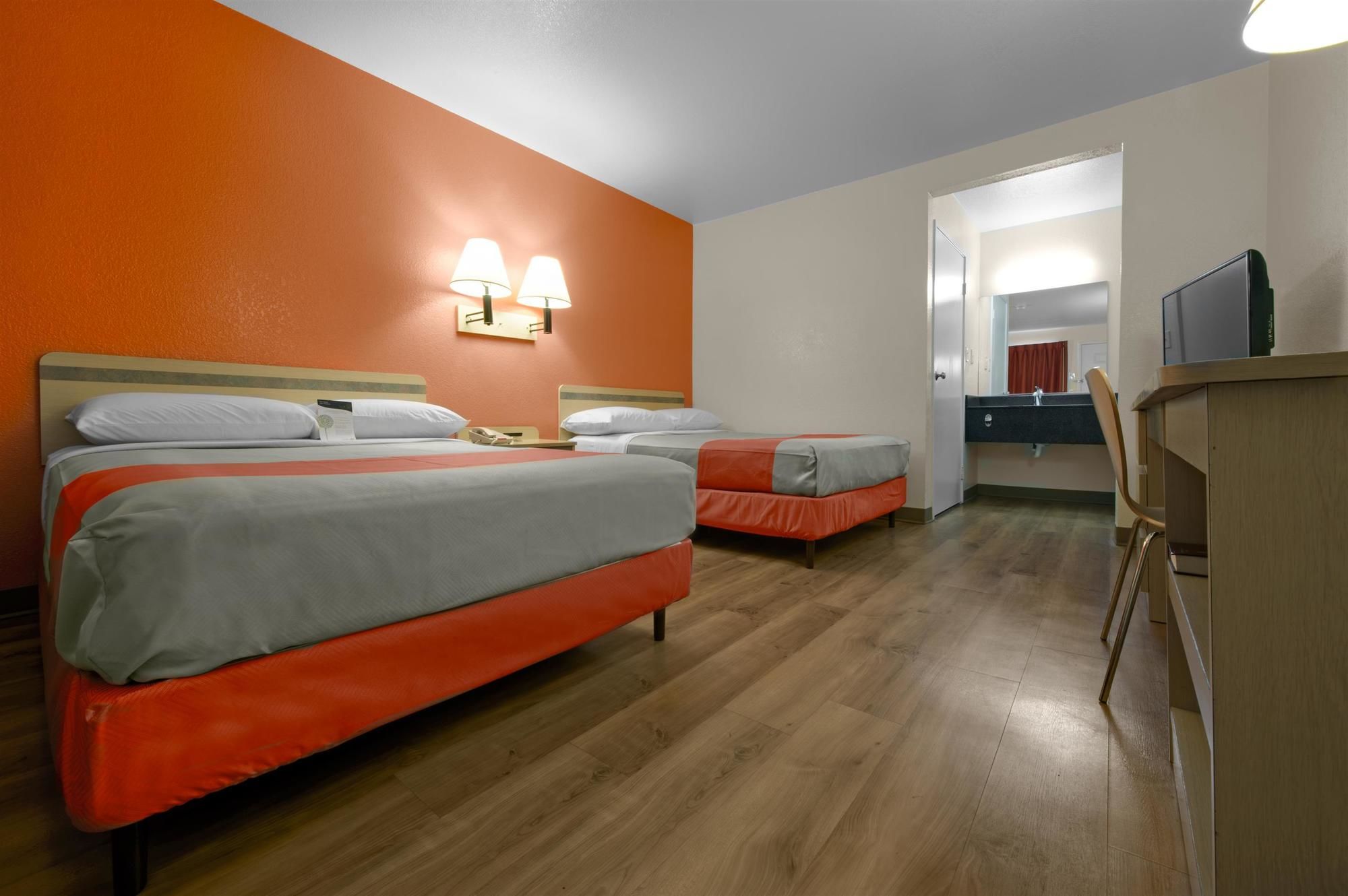 Motel 6 New Haven - Branford