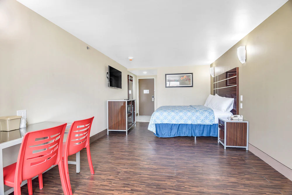 Brooklyn Broadway Hotel