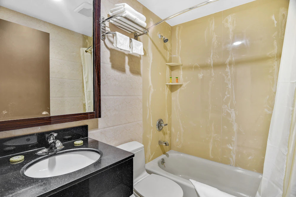 Brooklyn Broadway Hotel