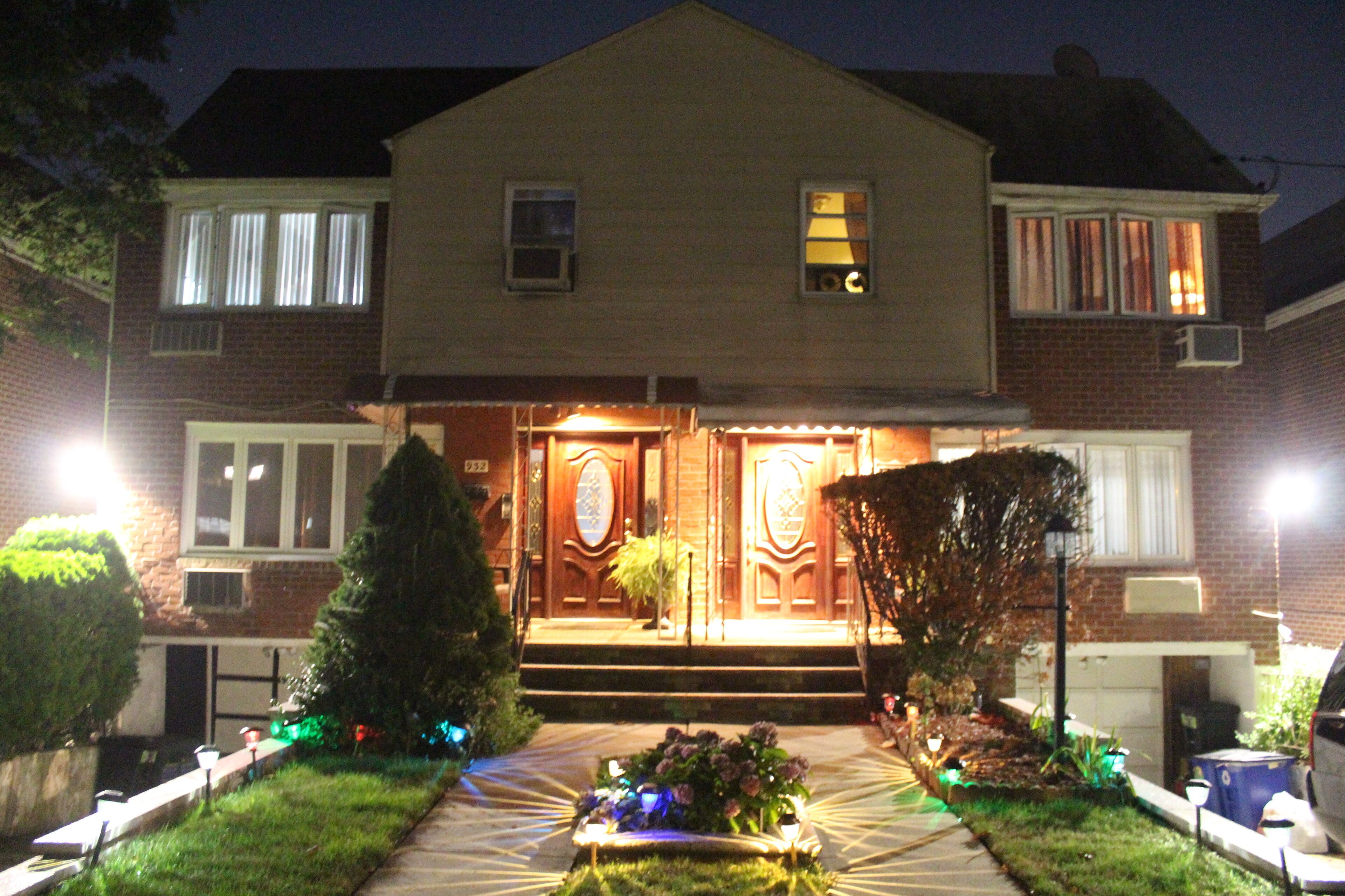 Cozy Classy Duplex Near NYC