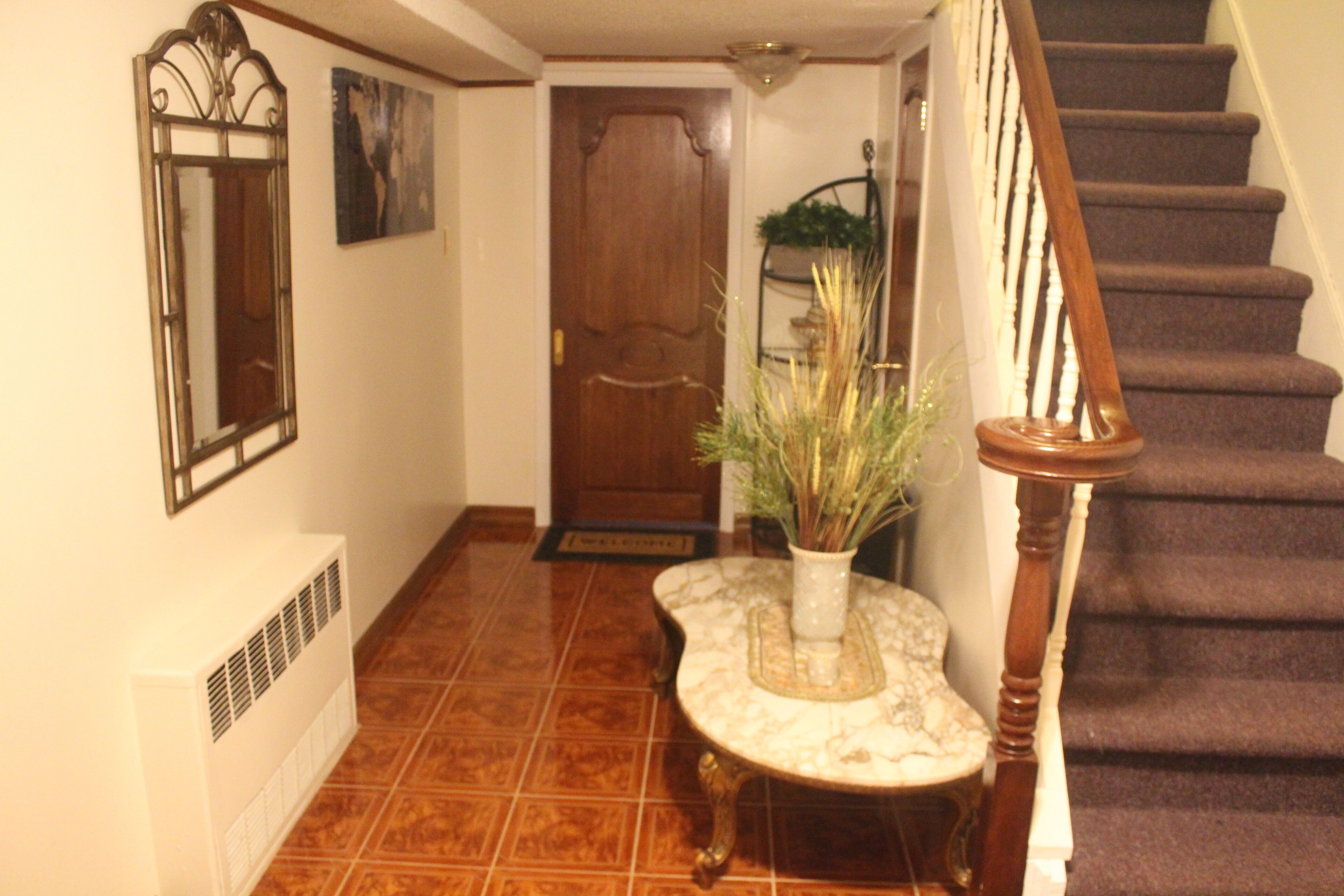 Cozy Classy Duplex Near NYC