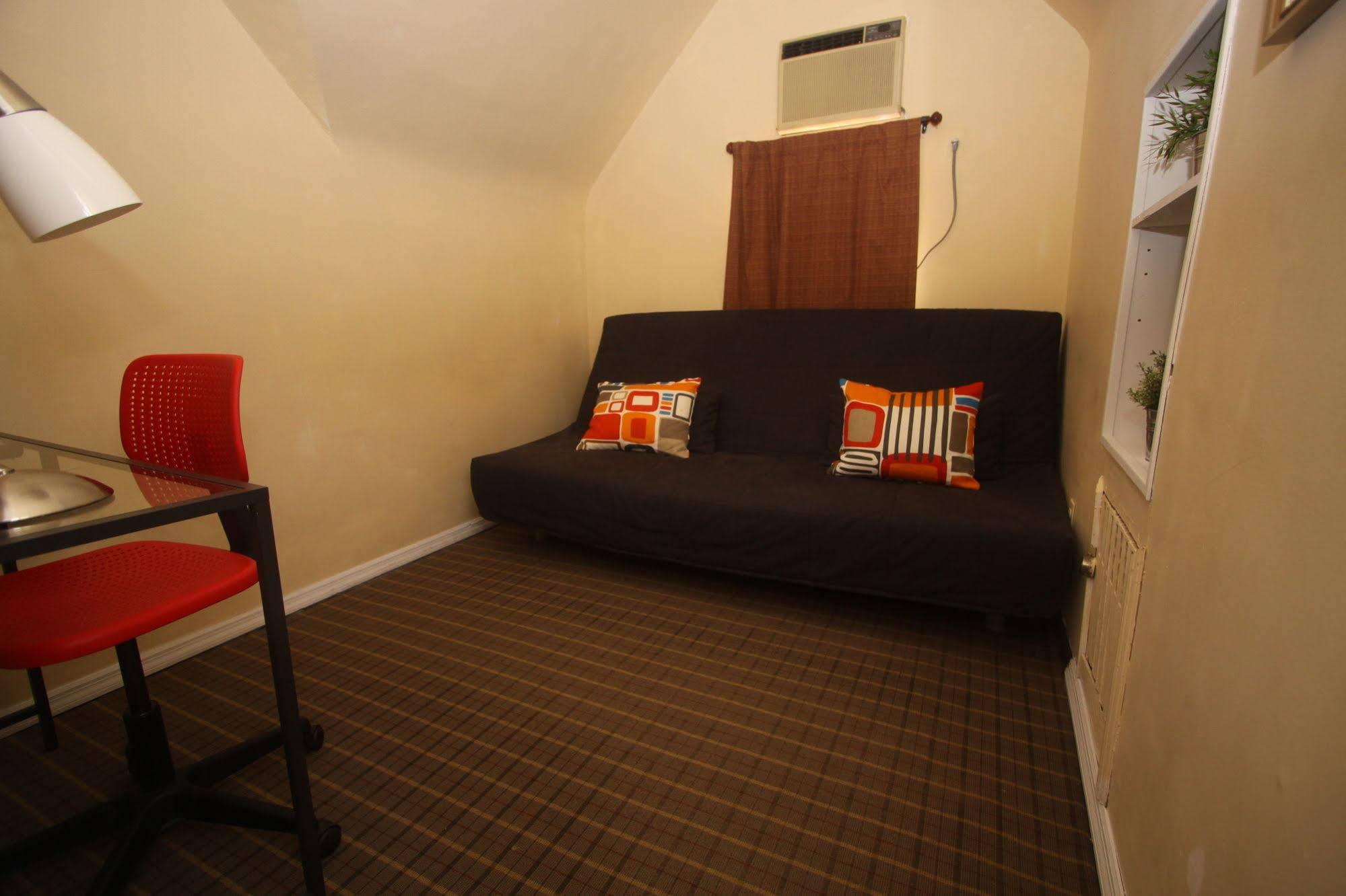 Midwood Suites Brooklyn
