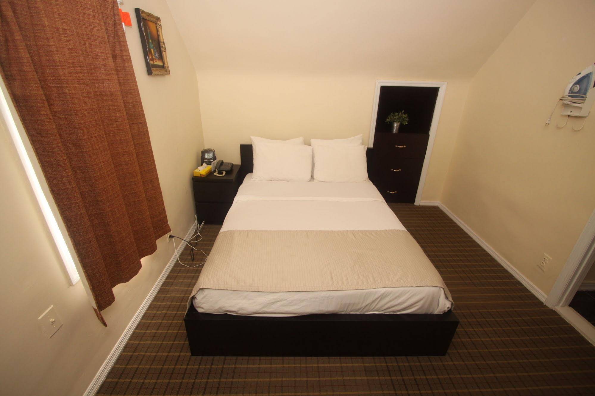 Midwood Suites Brooklyn