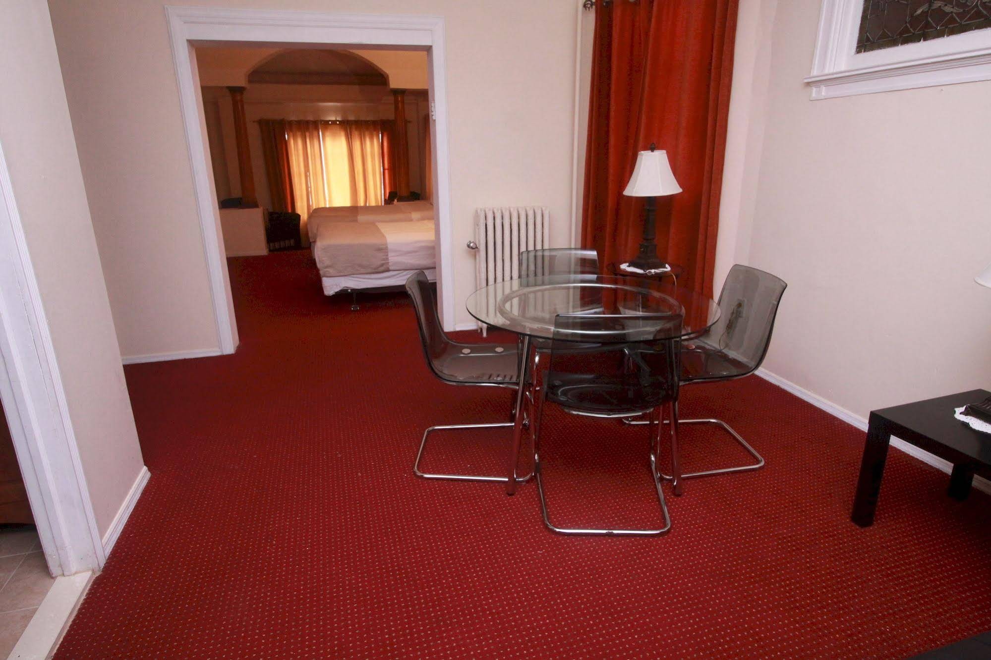 Midwood Suites Brooklyn