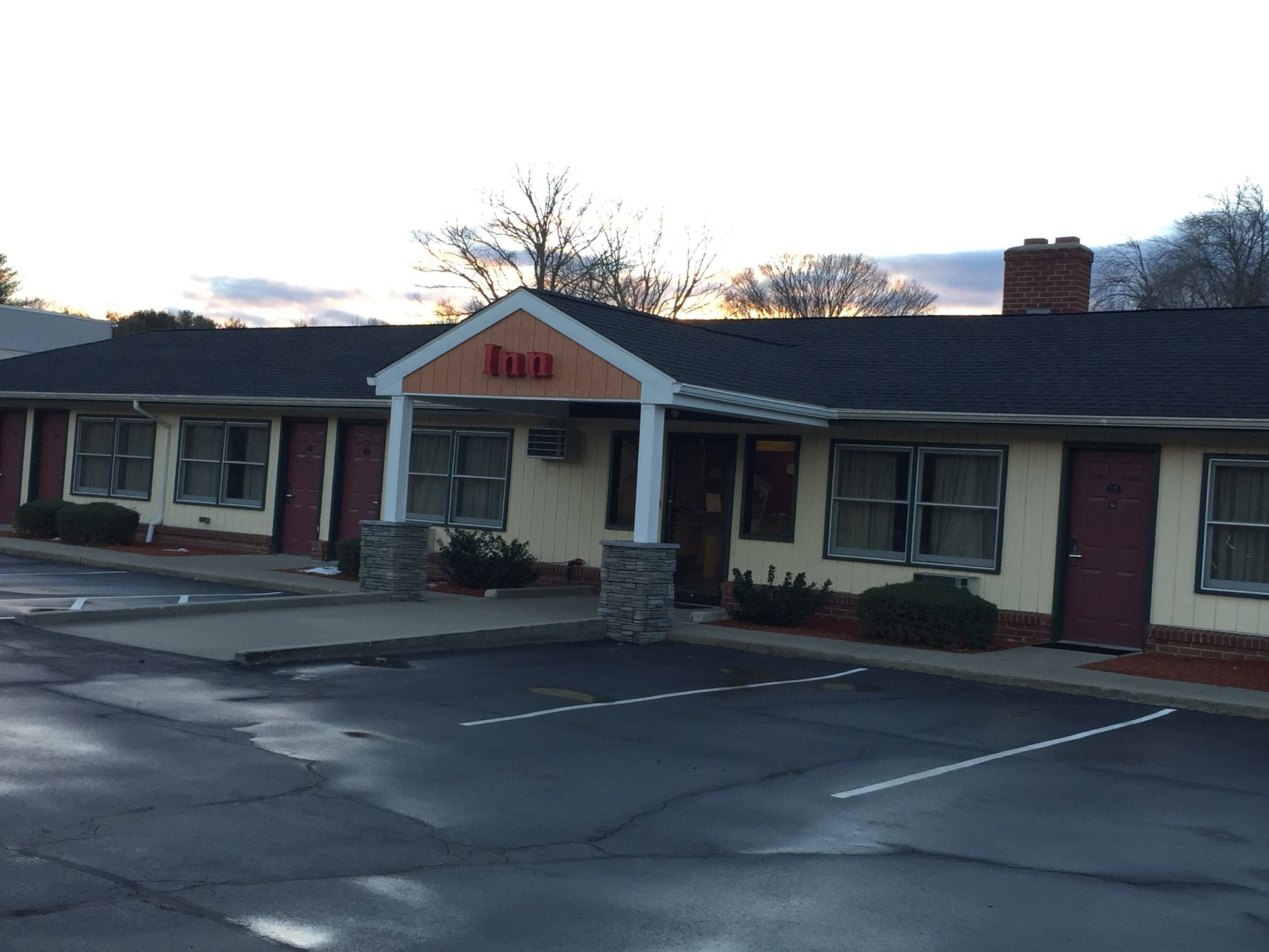 Quiet Corner Inn