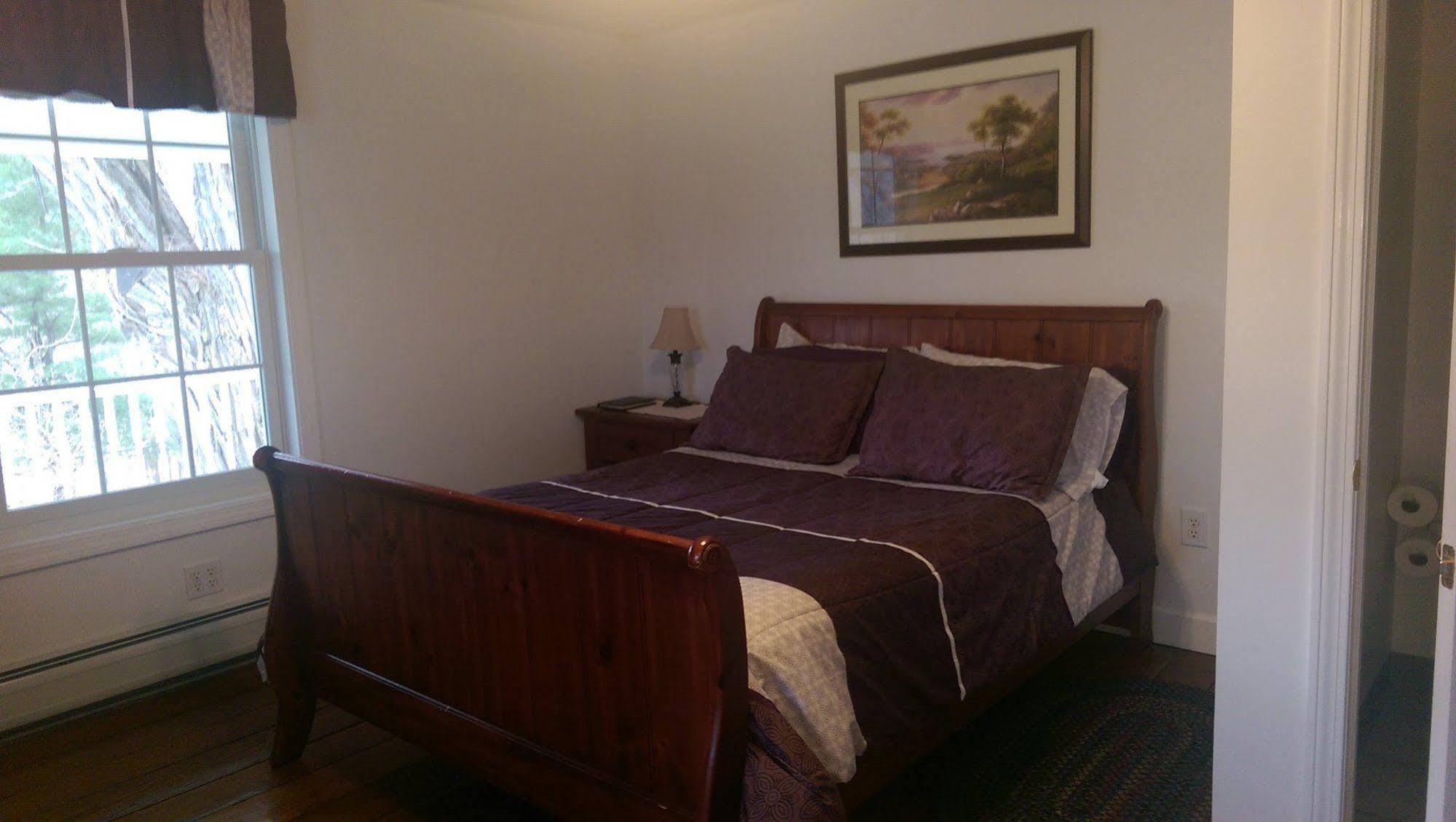 Locust Tree Bed and Breakfast