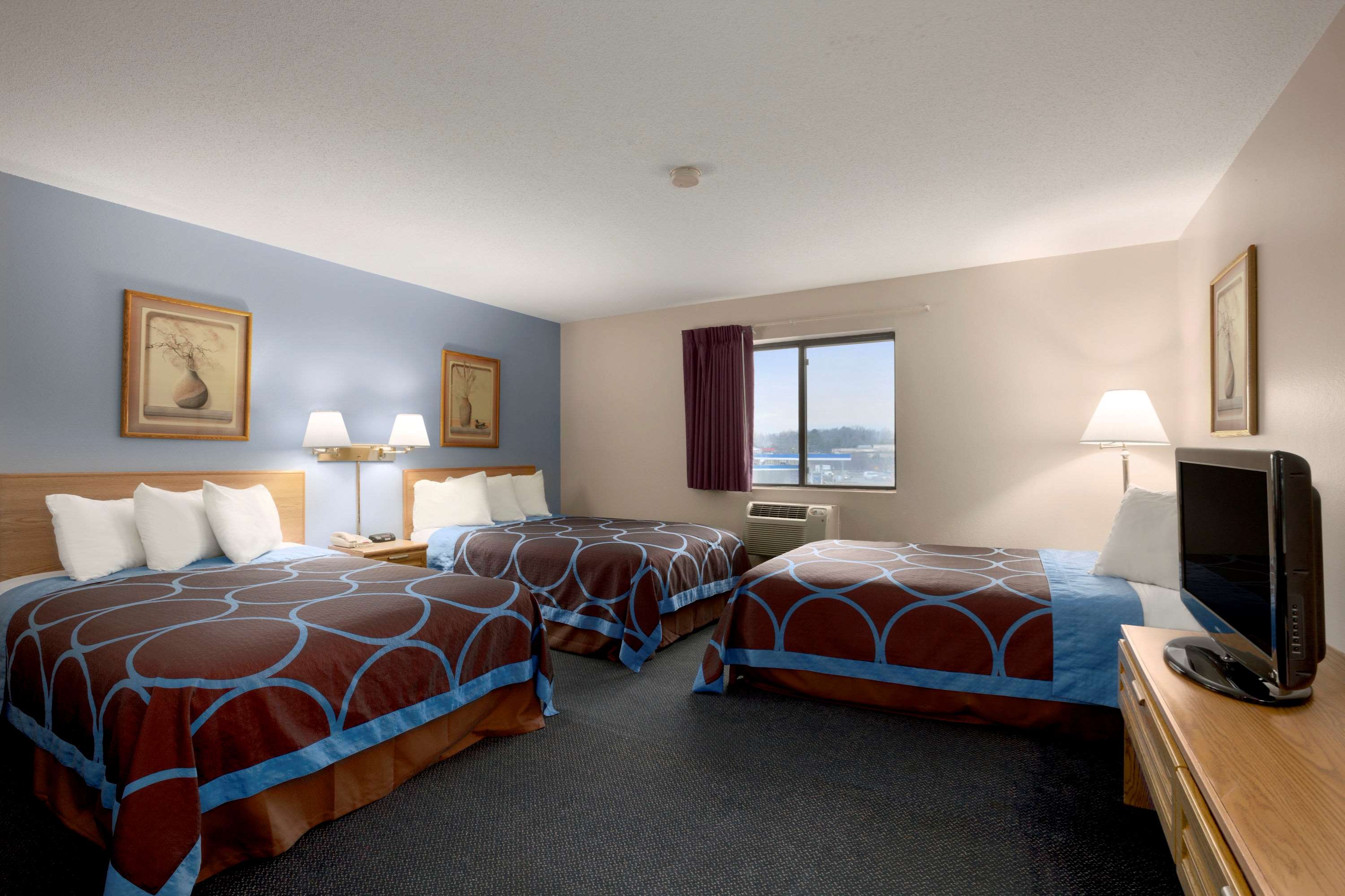 Super 8 by Wyndham Cromwell/Middletown