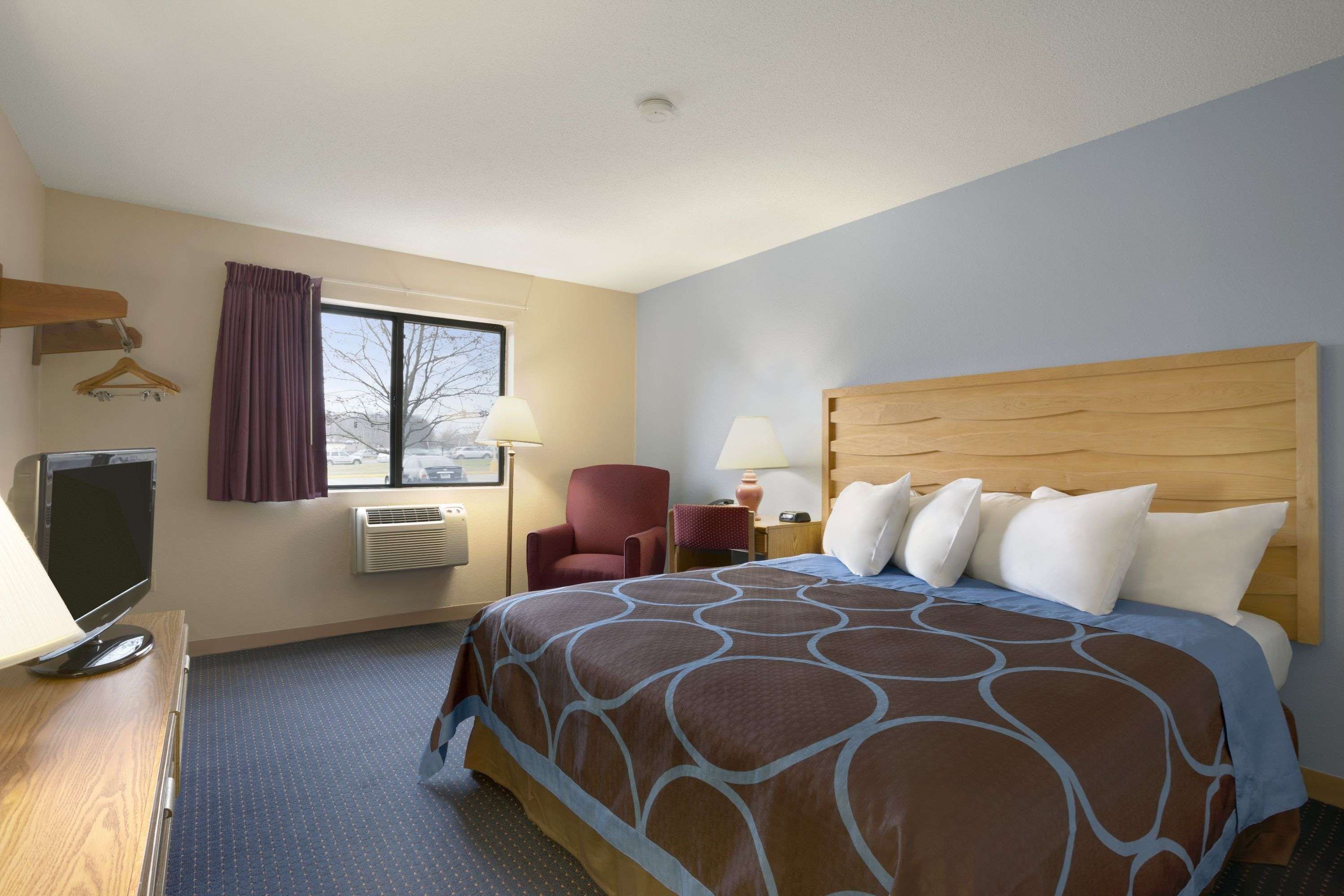Super 8 by Wyndham Cromwell/Middletown
