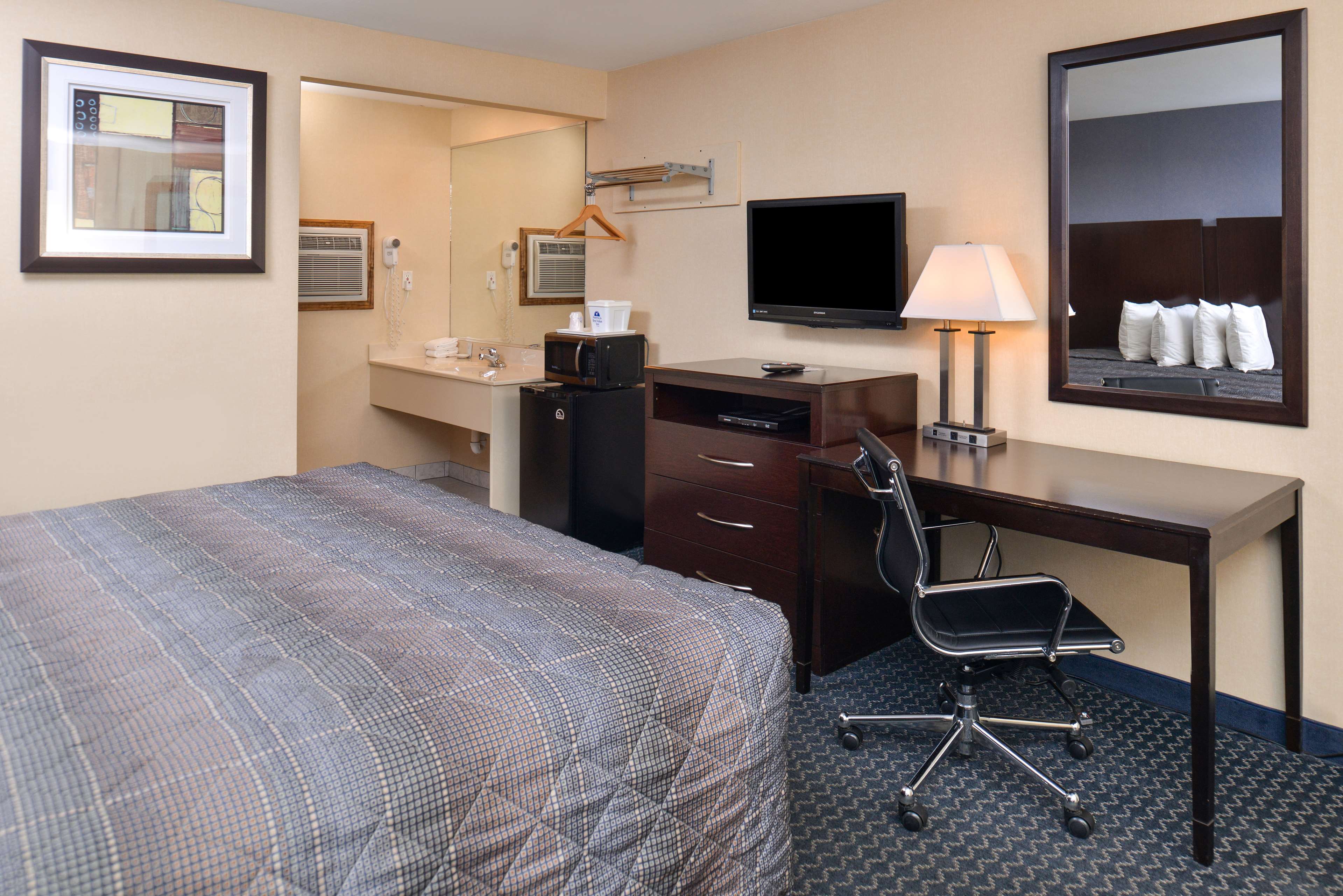 Golden Hill Inn Danbury