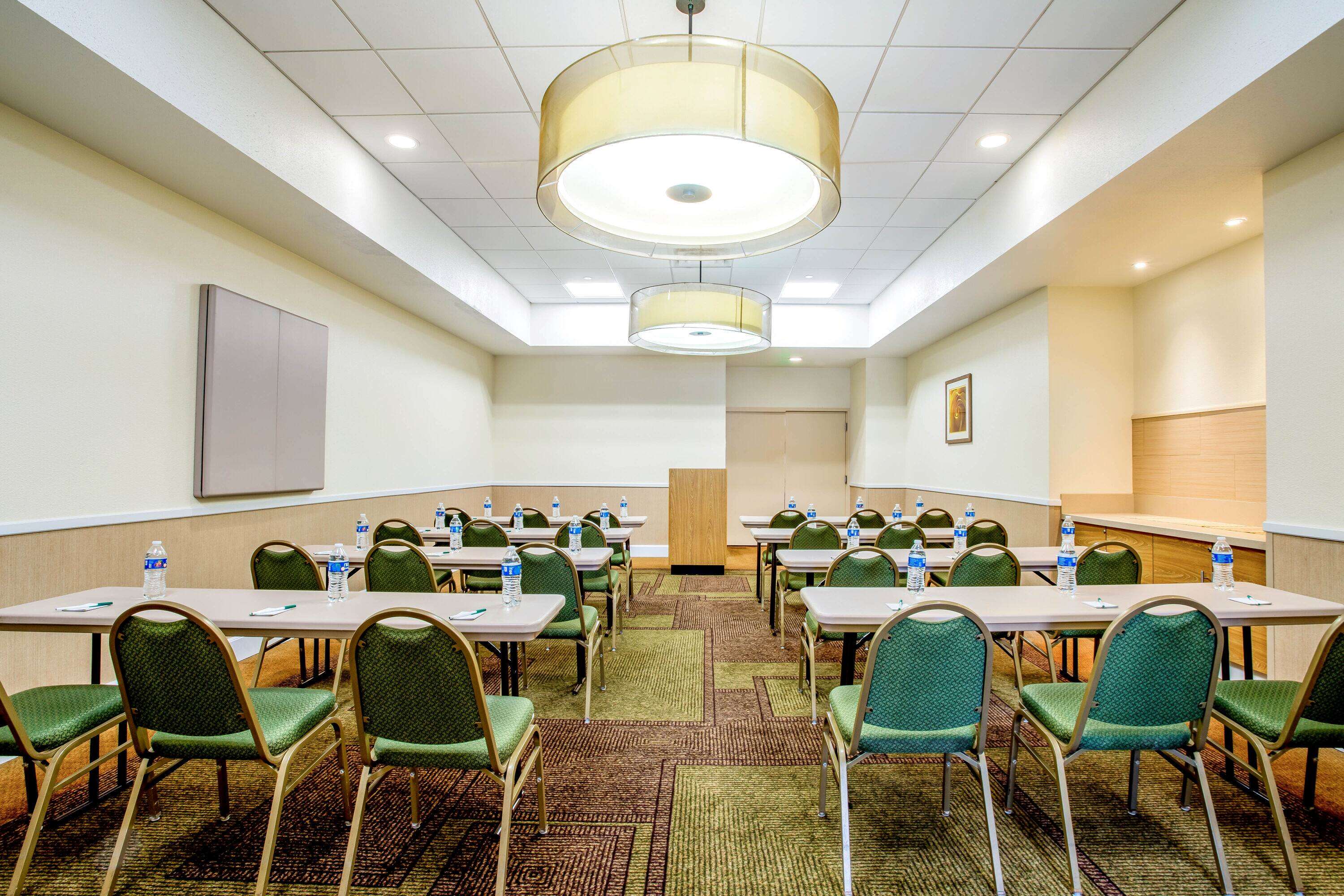 La Quinta Inn & Suites by Wyndham Danbury