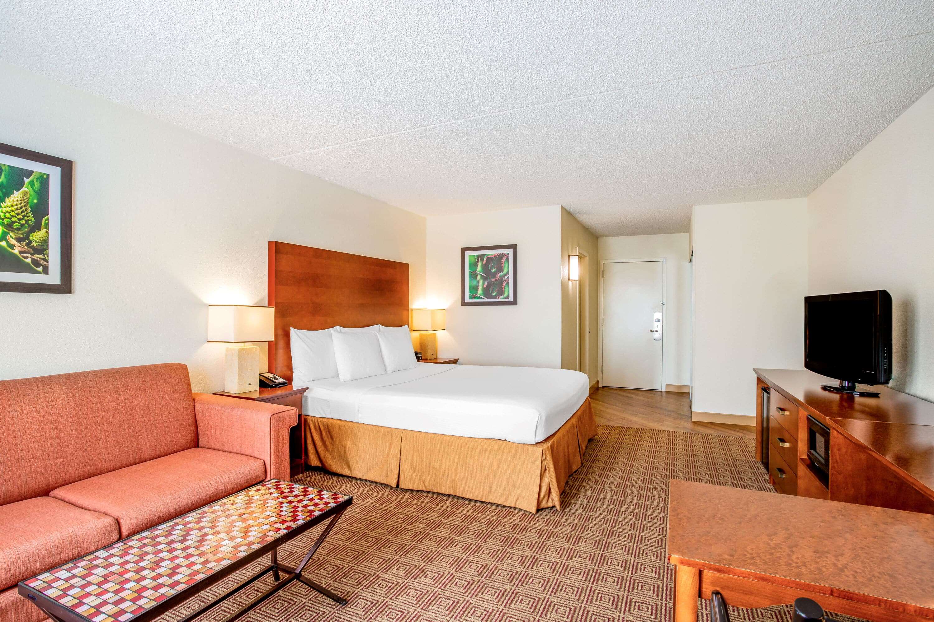 La Quinta Inn & Suites by Wyndham Danbury