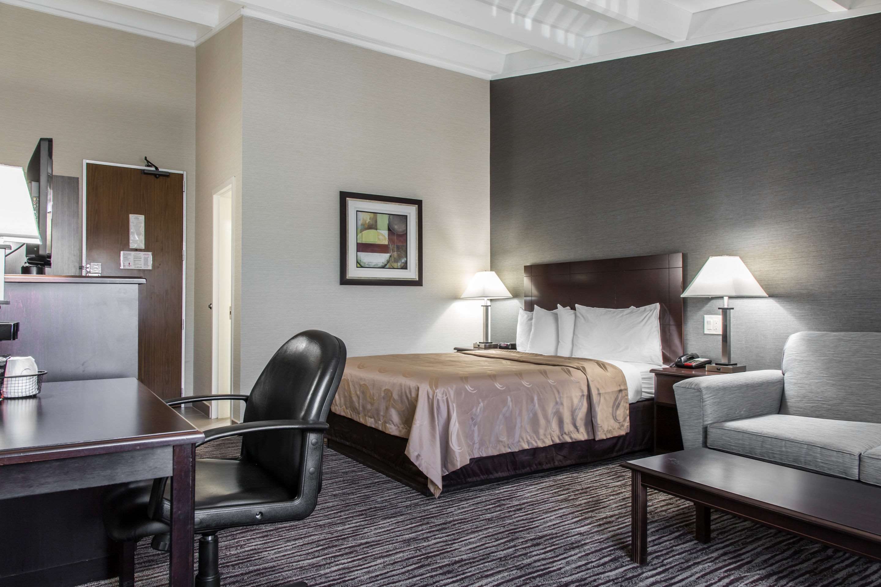 Quality Inn & Suites