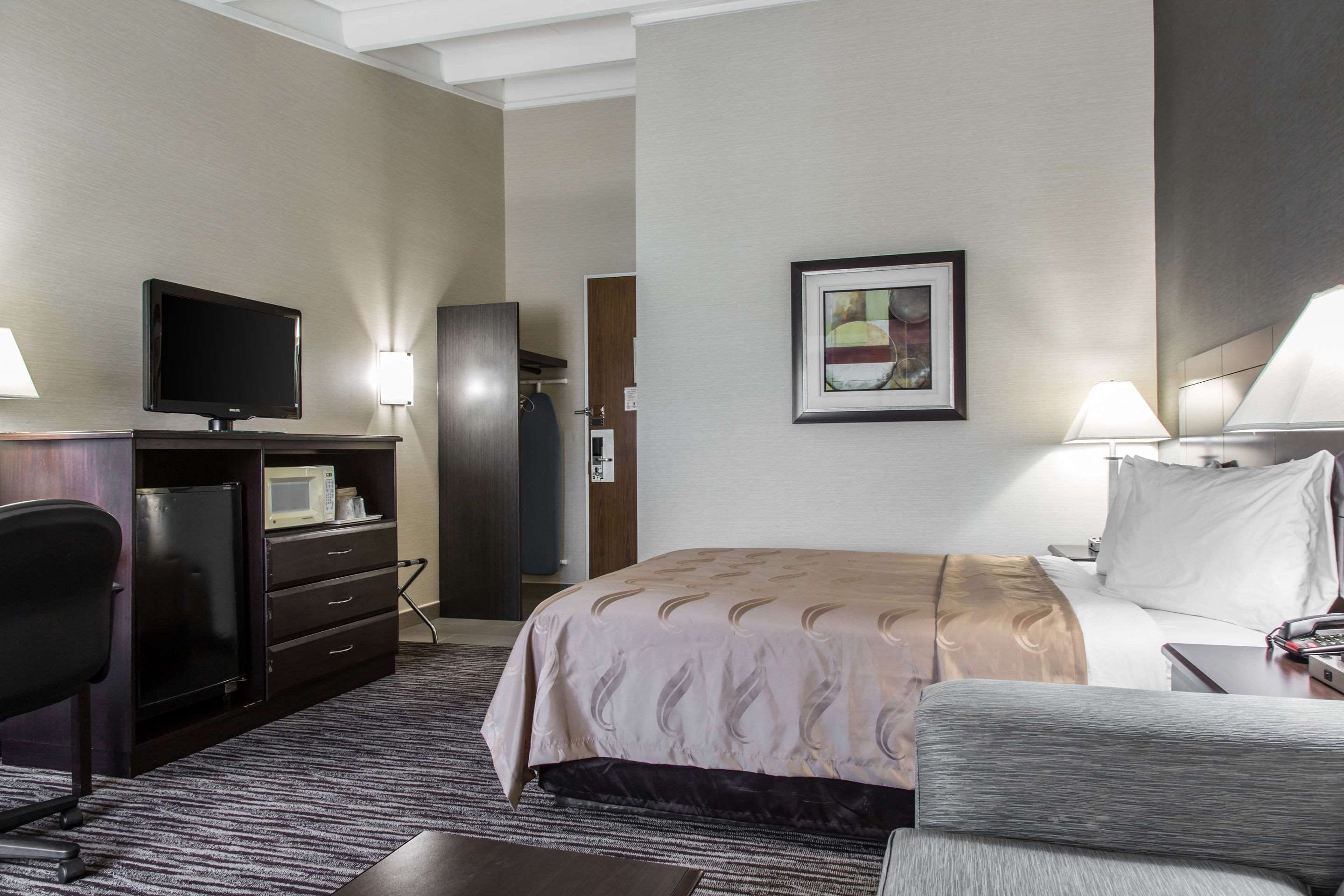 Quality Inn & Suites