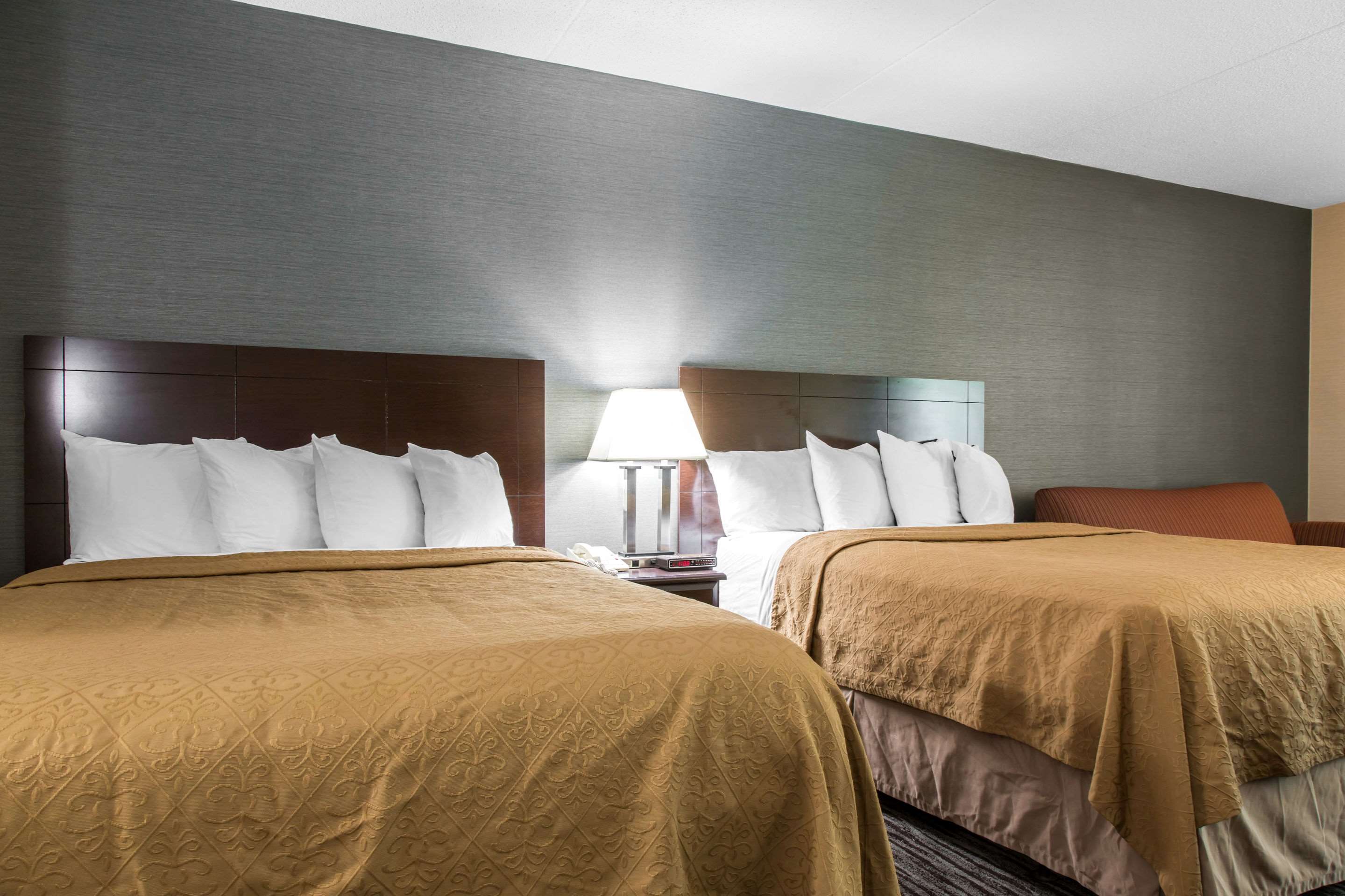 Quality Inn & Suites