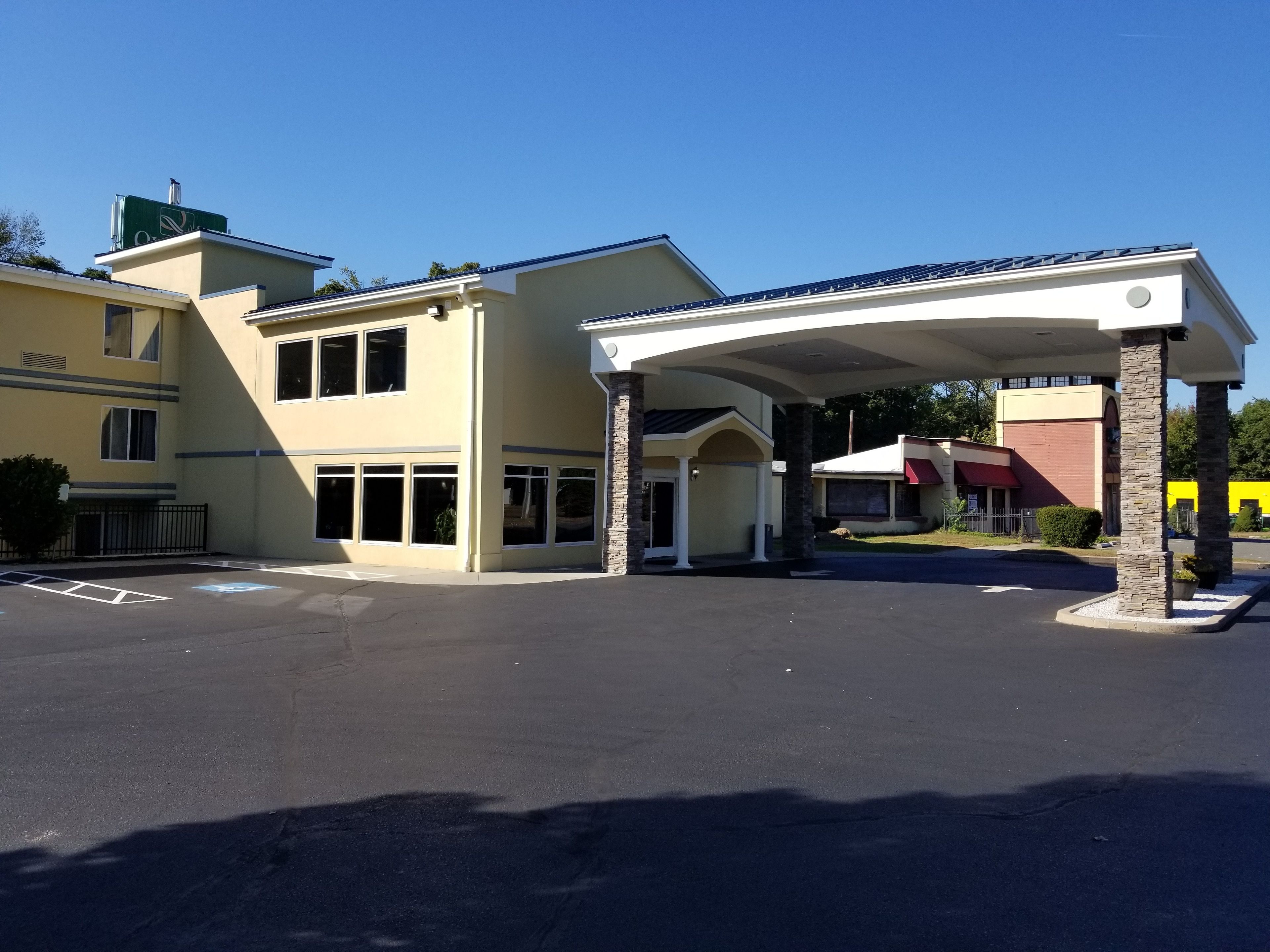 Quality Inn & Suites