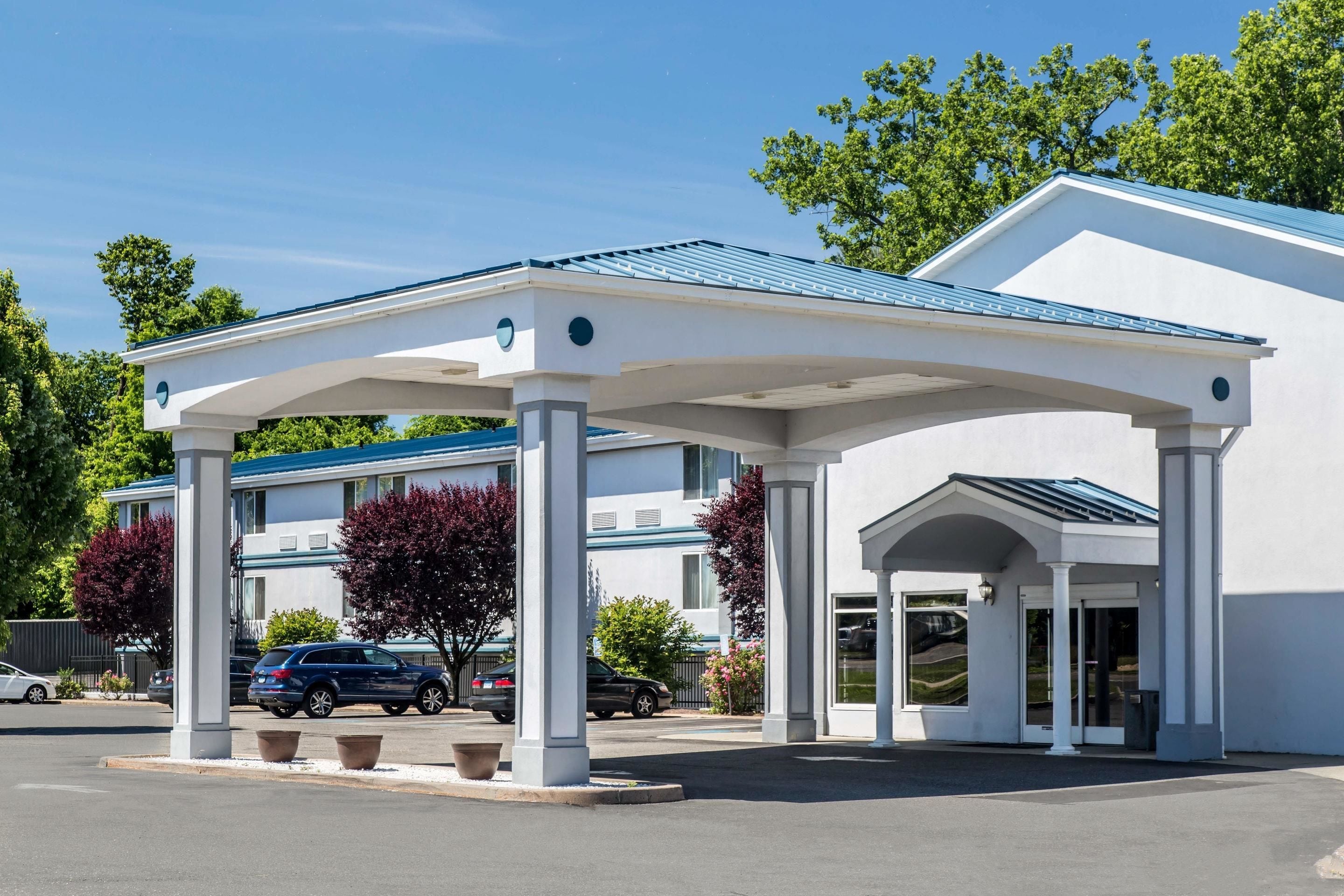 Quality Inn & Suites
