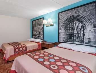 Super 8 by Wyndham Danbury
