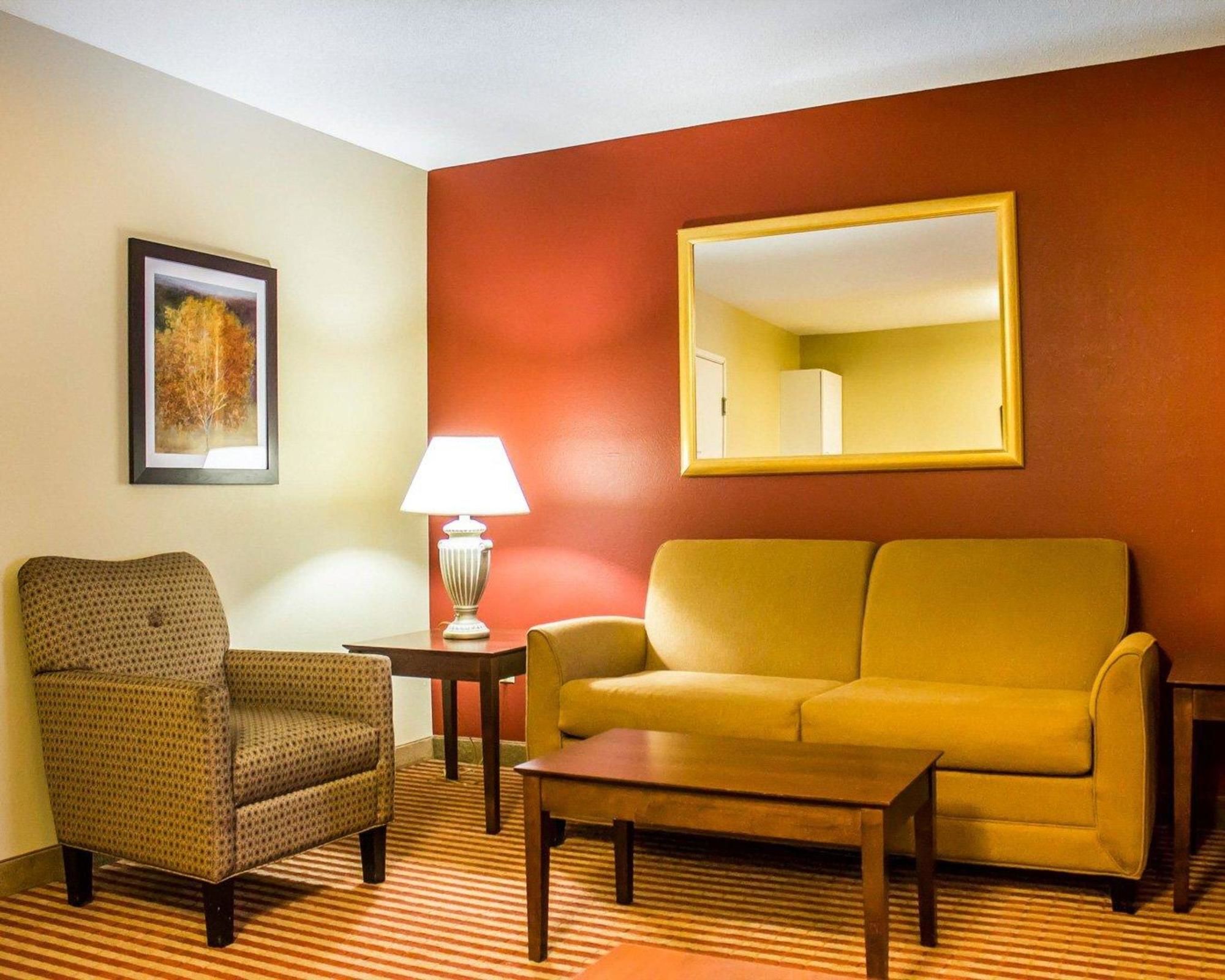 Comfort Inn & Suites