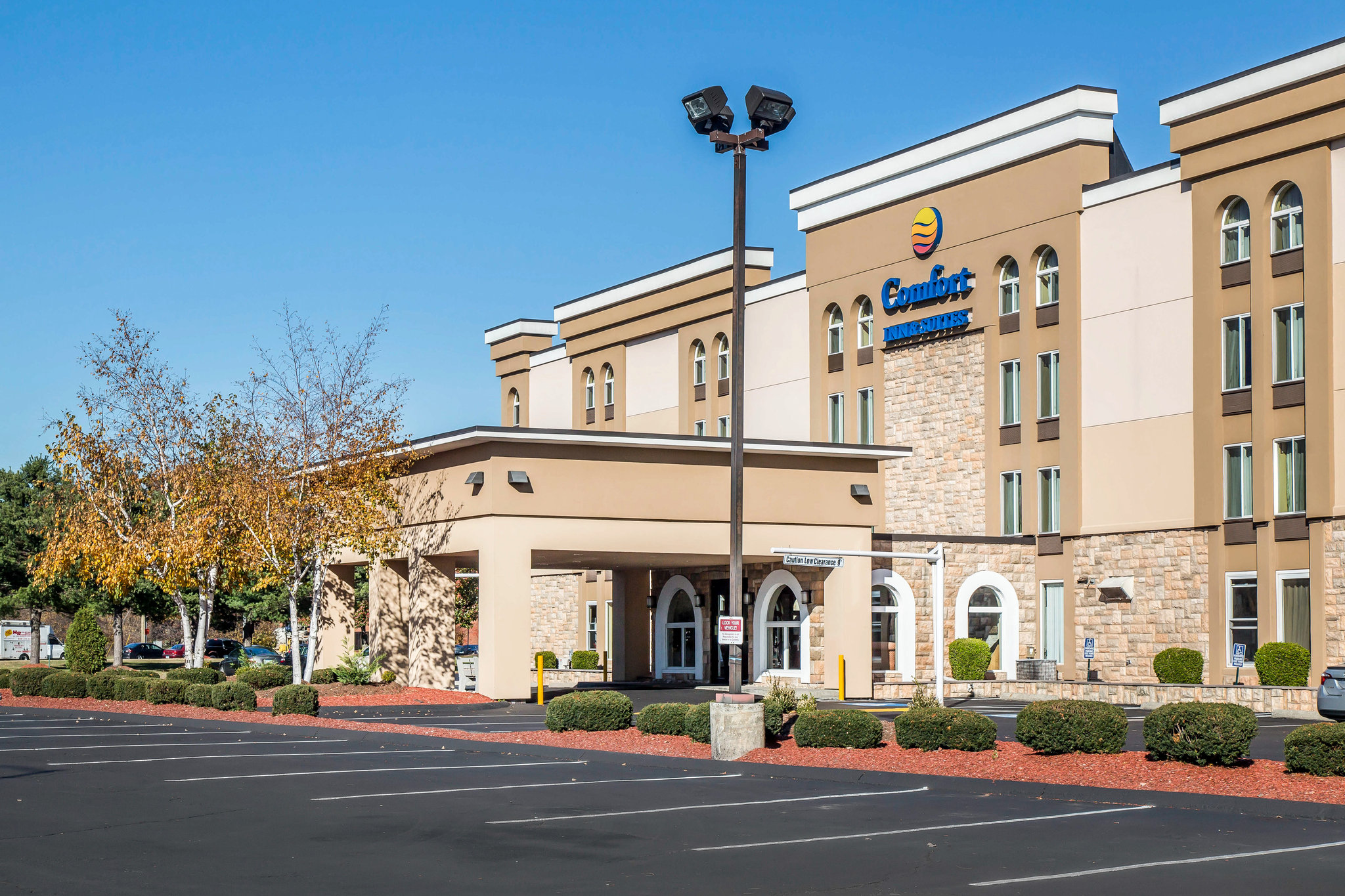 Comfort Inn & Suites East Hartford - Hartford