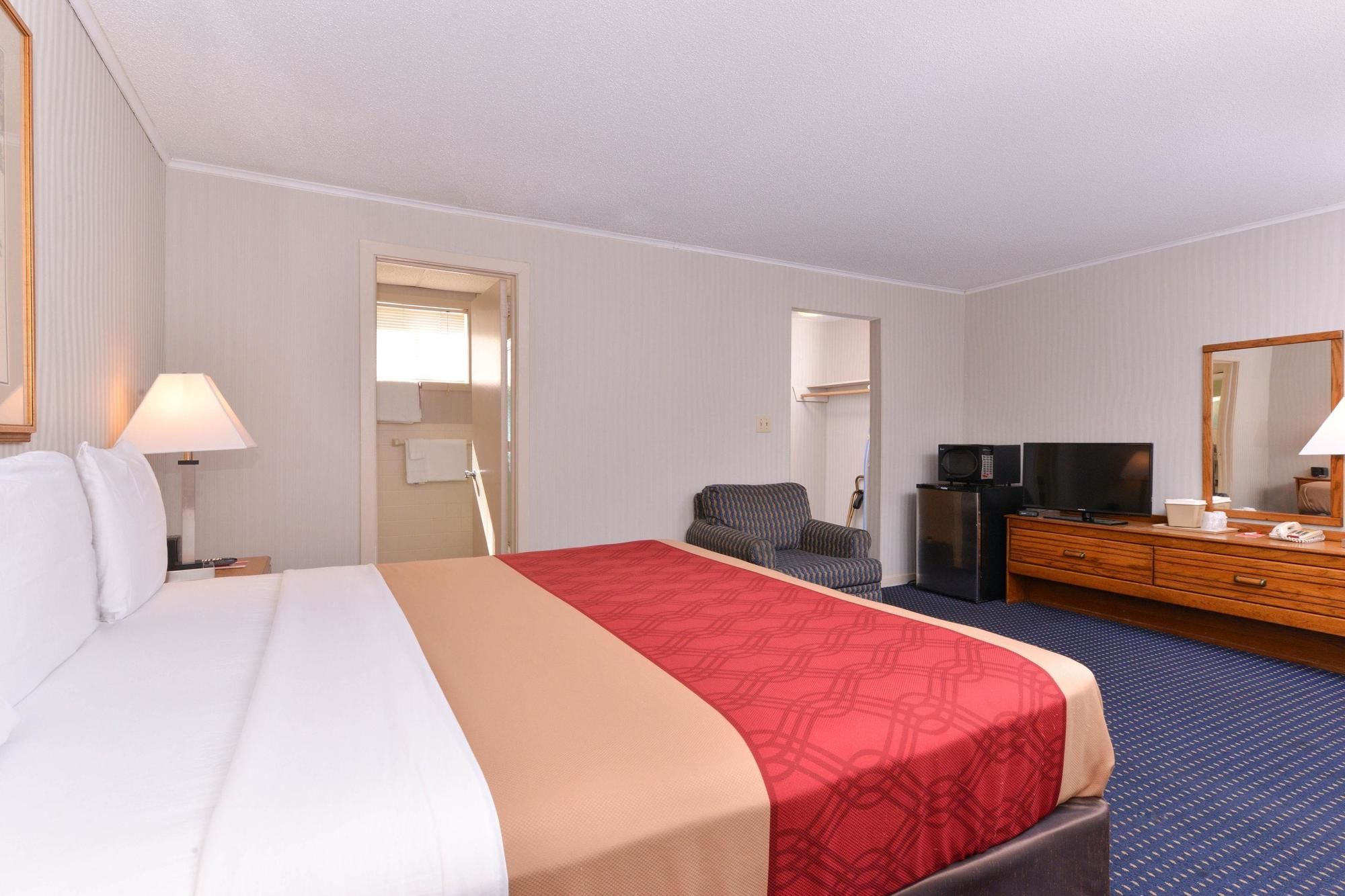 Economy Inn