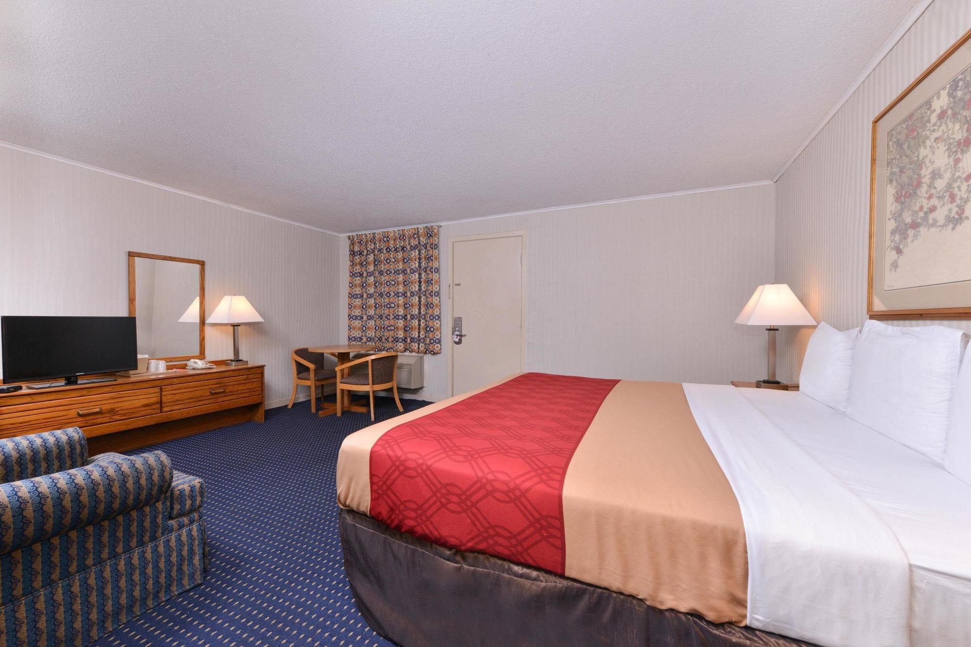 Economy Inn