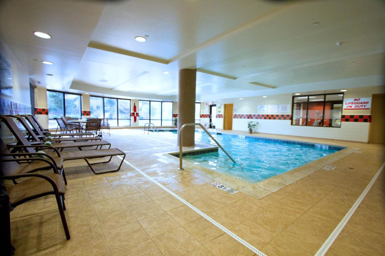 Hampton Inn & Suites East Hartford